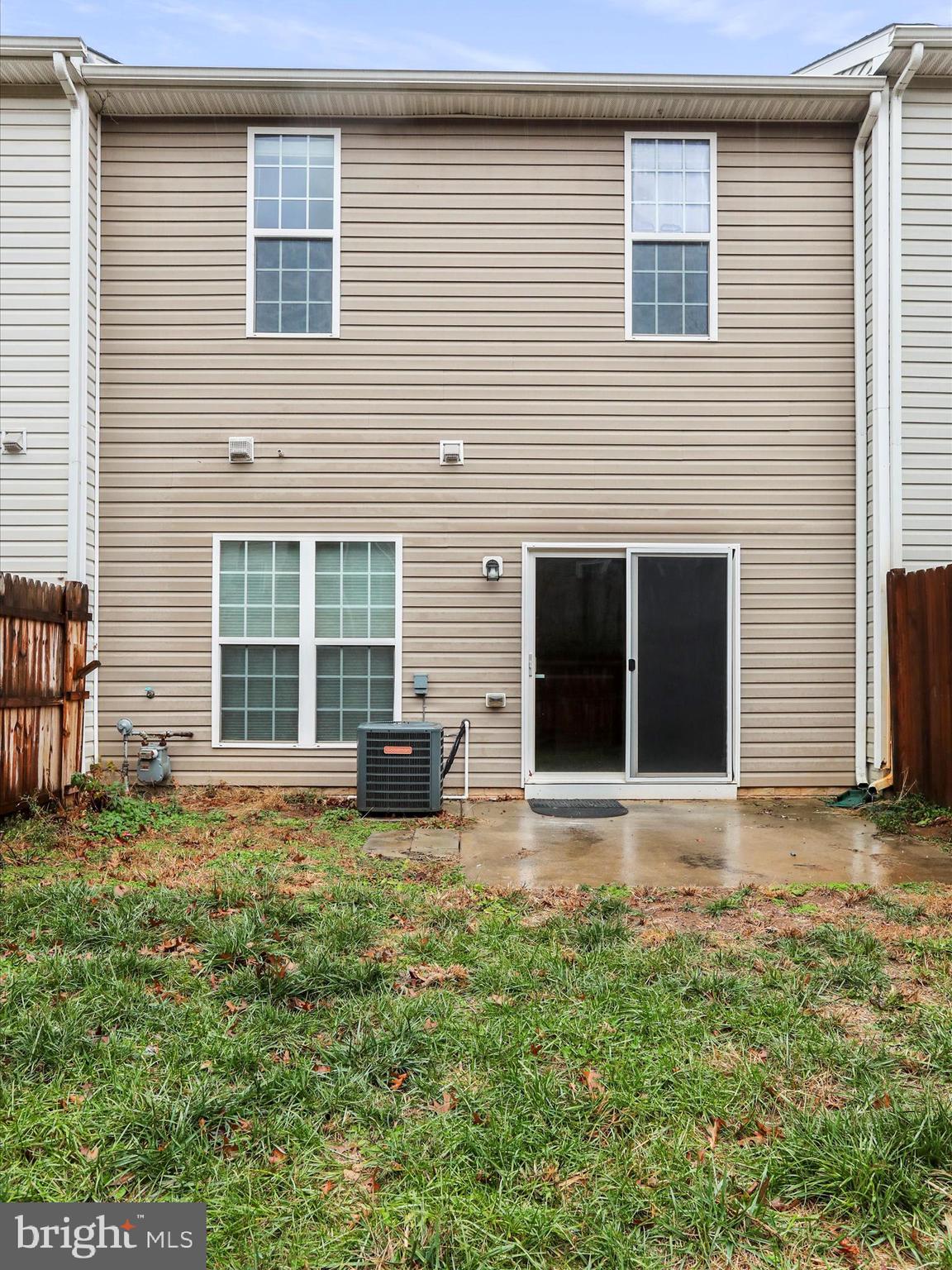 ARCHERS ROCK - Residential