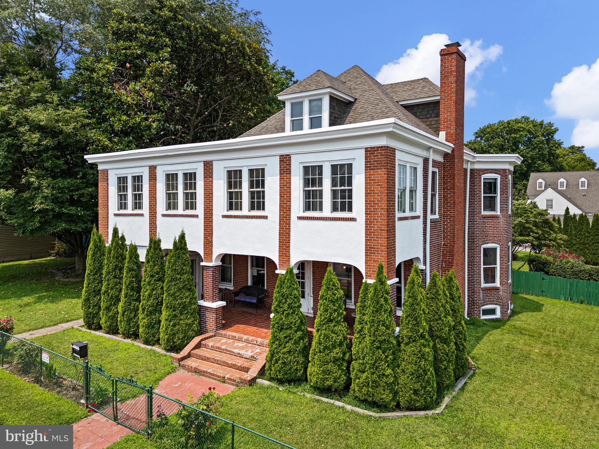 OLD NEW CASTLE - Residential