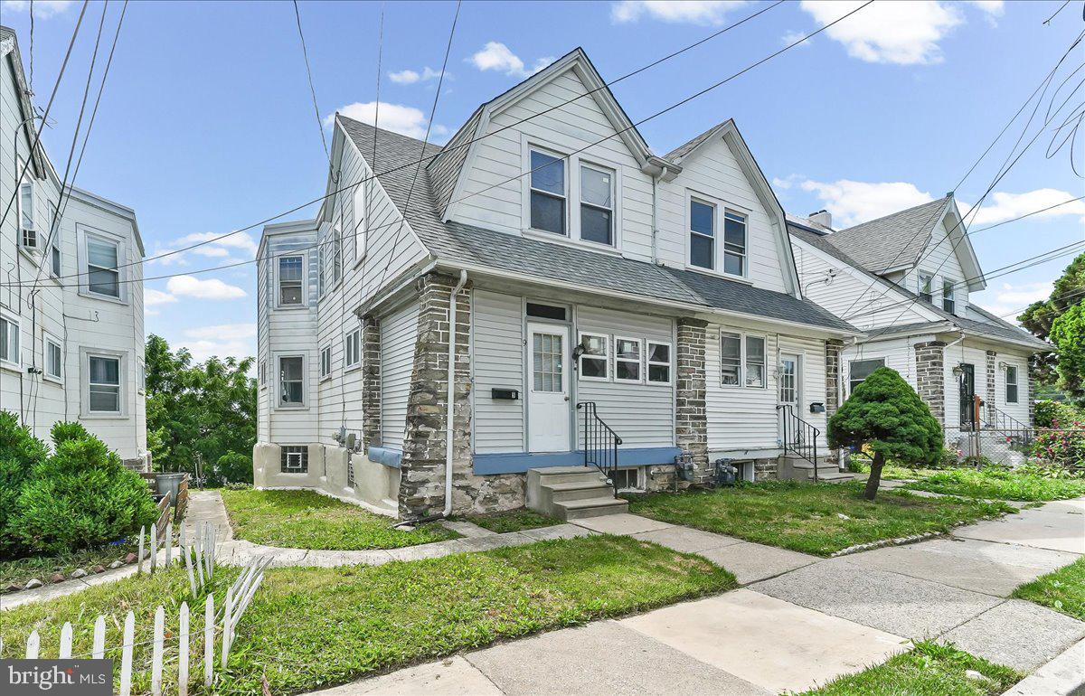 Welcome to 9 Ardsley Road in Upper Darby! This charming and updated twin home offers over 1,400 square feet of comfortable living space with 3 spacious bedrooms, 1 full bath, Step inside through the enclosed front porch into a bright and inviting living room and formal dining room, perfect for everyday living and entertaining. The updated kitchen features modern cabinetry, countertops, and convenient access to the rear yard.
Additional features include: New Flooring throughout, gas heat, and an updated full bathroom.
Enjoy off-street parking, a private backyard, and a quiet residential street just minutes from West Chester Pike, 69th Street Transportation Center, shopping, dining, parks, and major commuter routes. Combining classic character with modern updates, this move-in-ready home is an excellent opportunity for homeowners and investors alike. Schedule your showing today