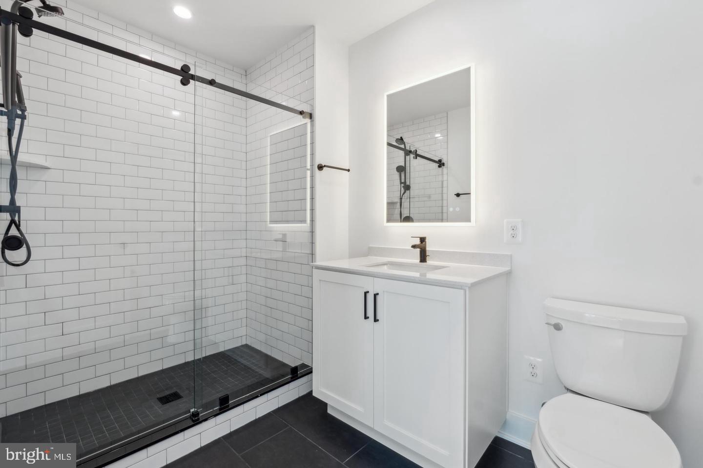 TYSONS RIDGE - Residential