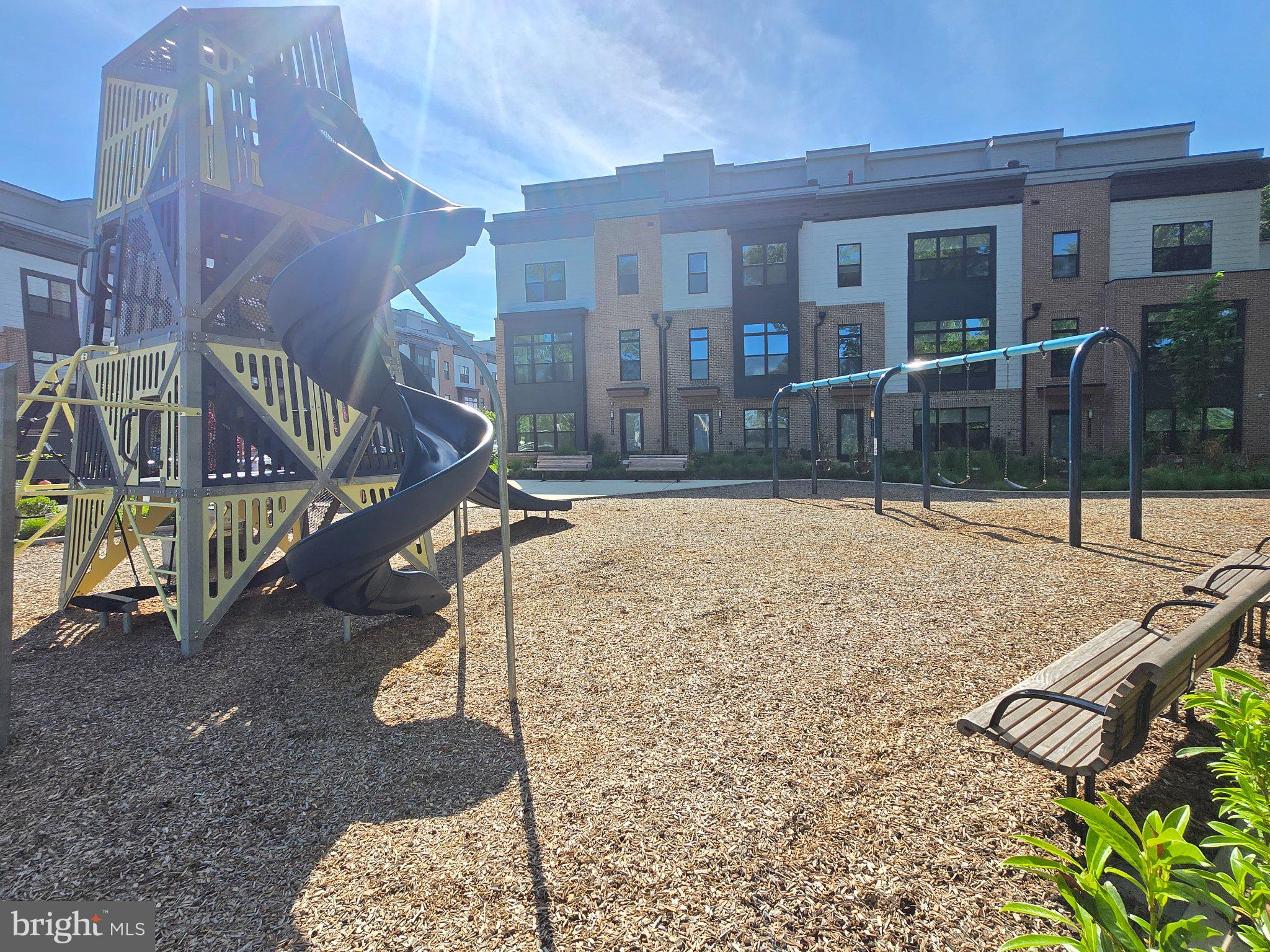 TYSONS RIDGE - Residential