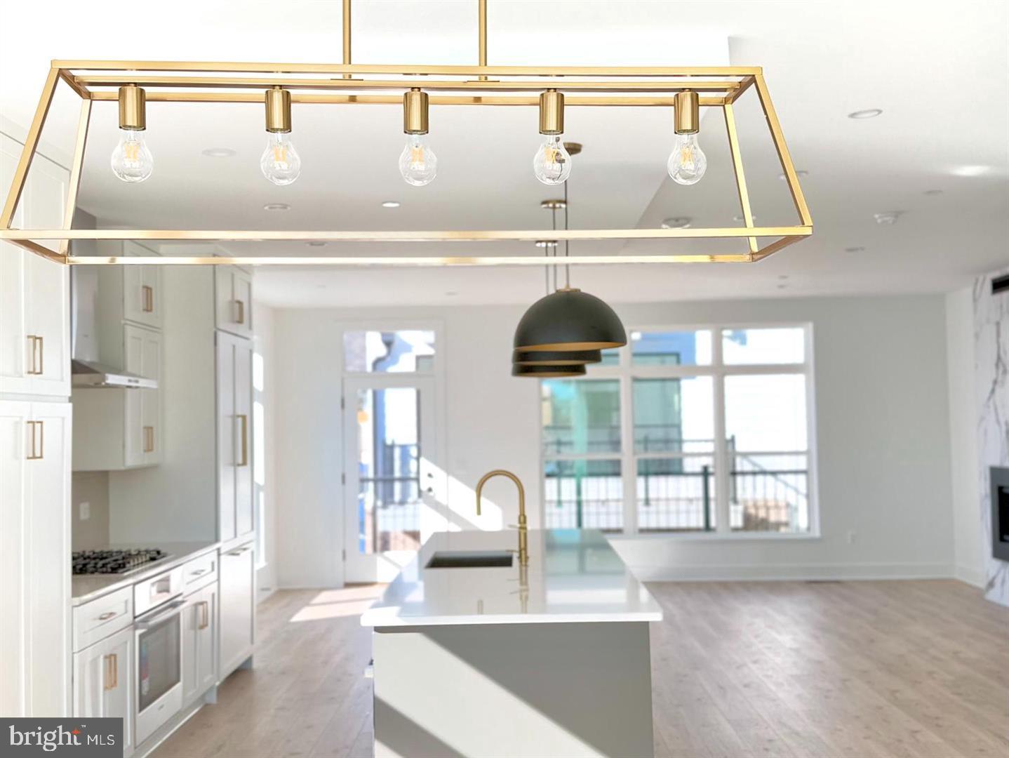 TYSONS RIDGE - Residential