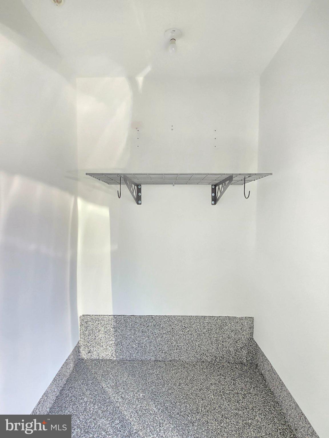 TYSONS RIDGE - Residential