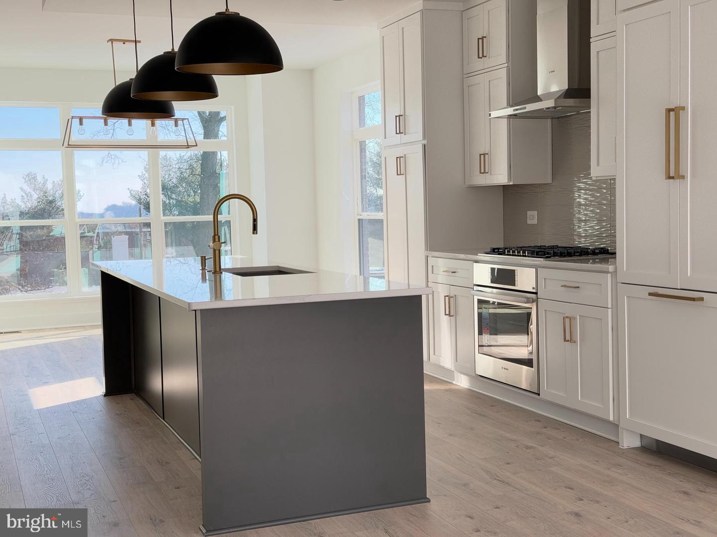 TYSONS RIDGE - Residential