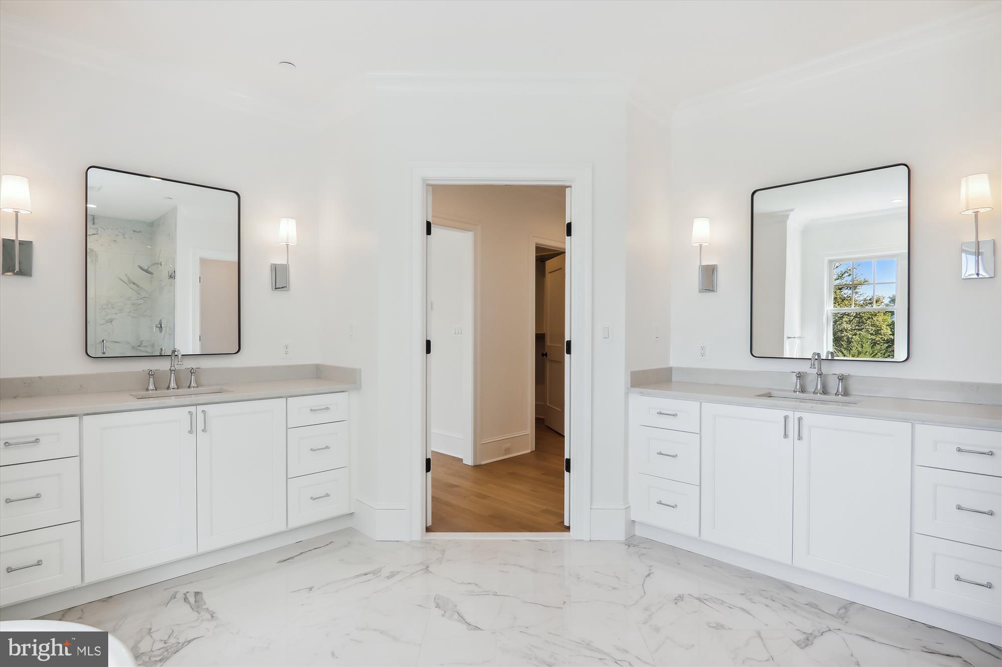 CHEVY CHASE MANOR - Residential