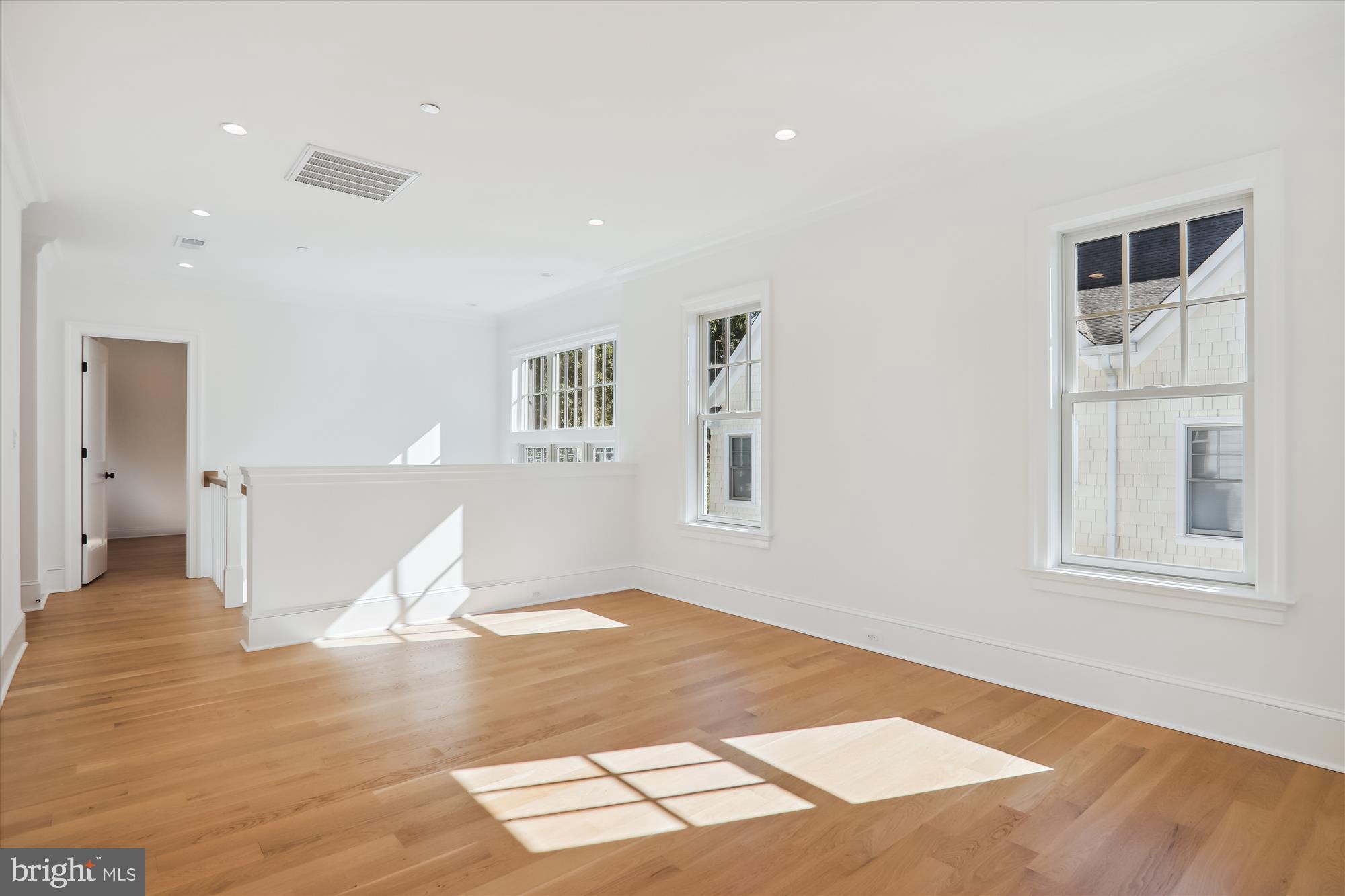 CHEVY CHASE MANOR - Residential