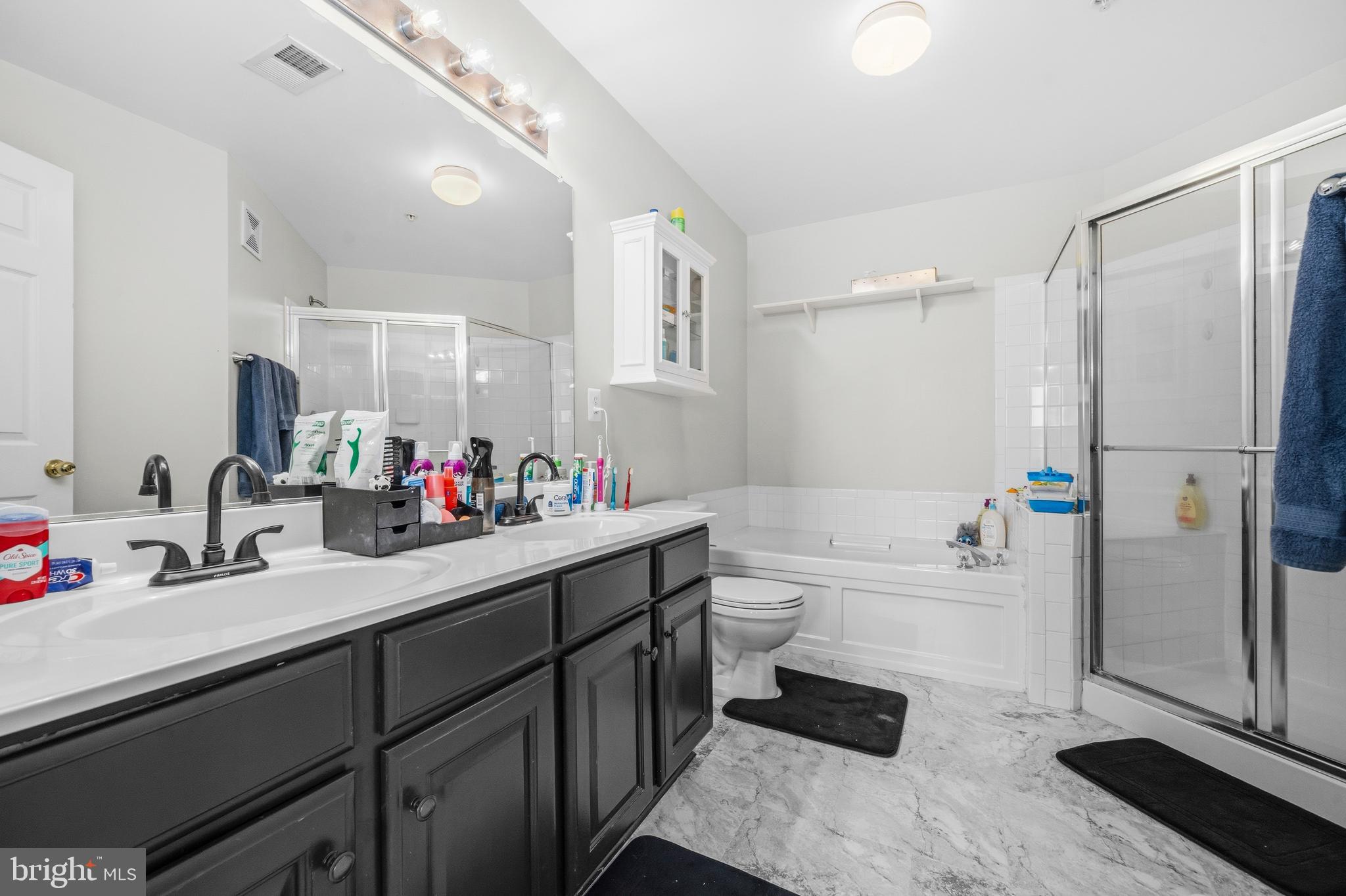 AMBER SPRING CONDOMINIUMS - Residential