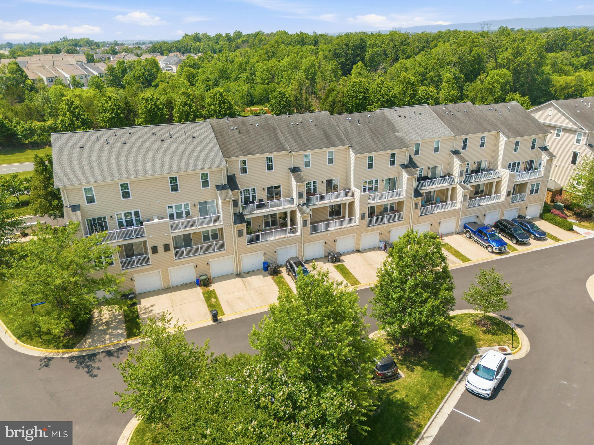 AMBER SPRING CONDOMINIUMS - Residential