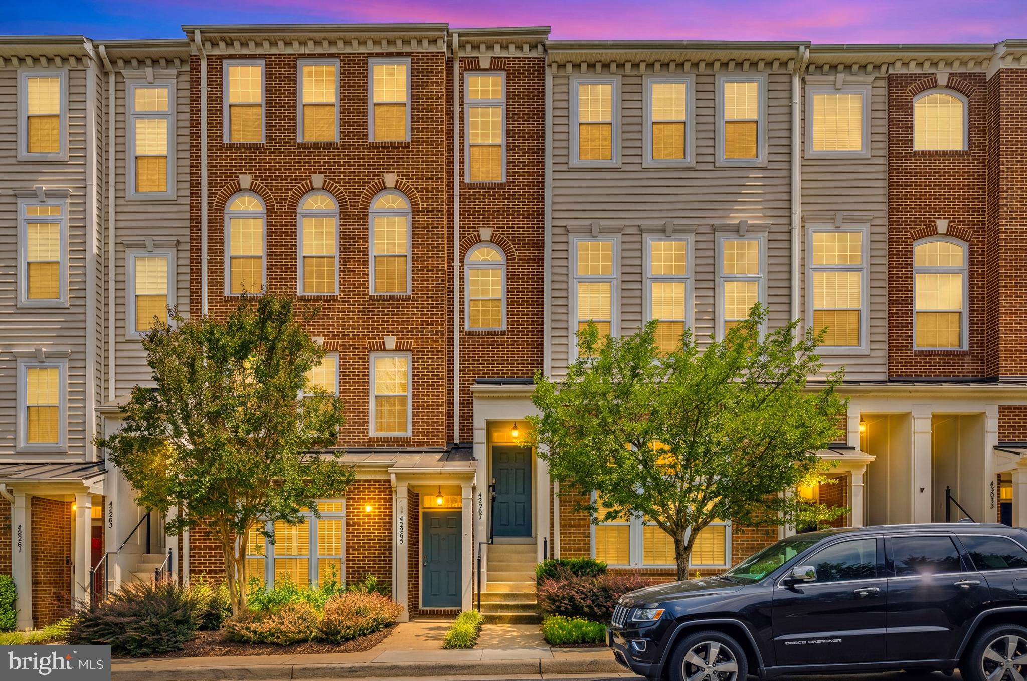 AMBER SPRING CONDOMINIUMS - Residential