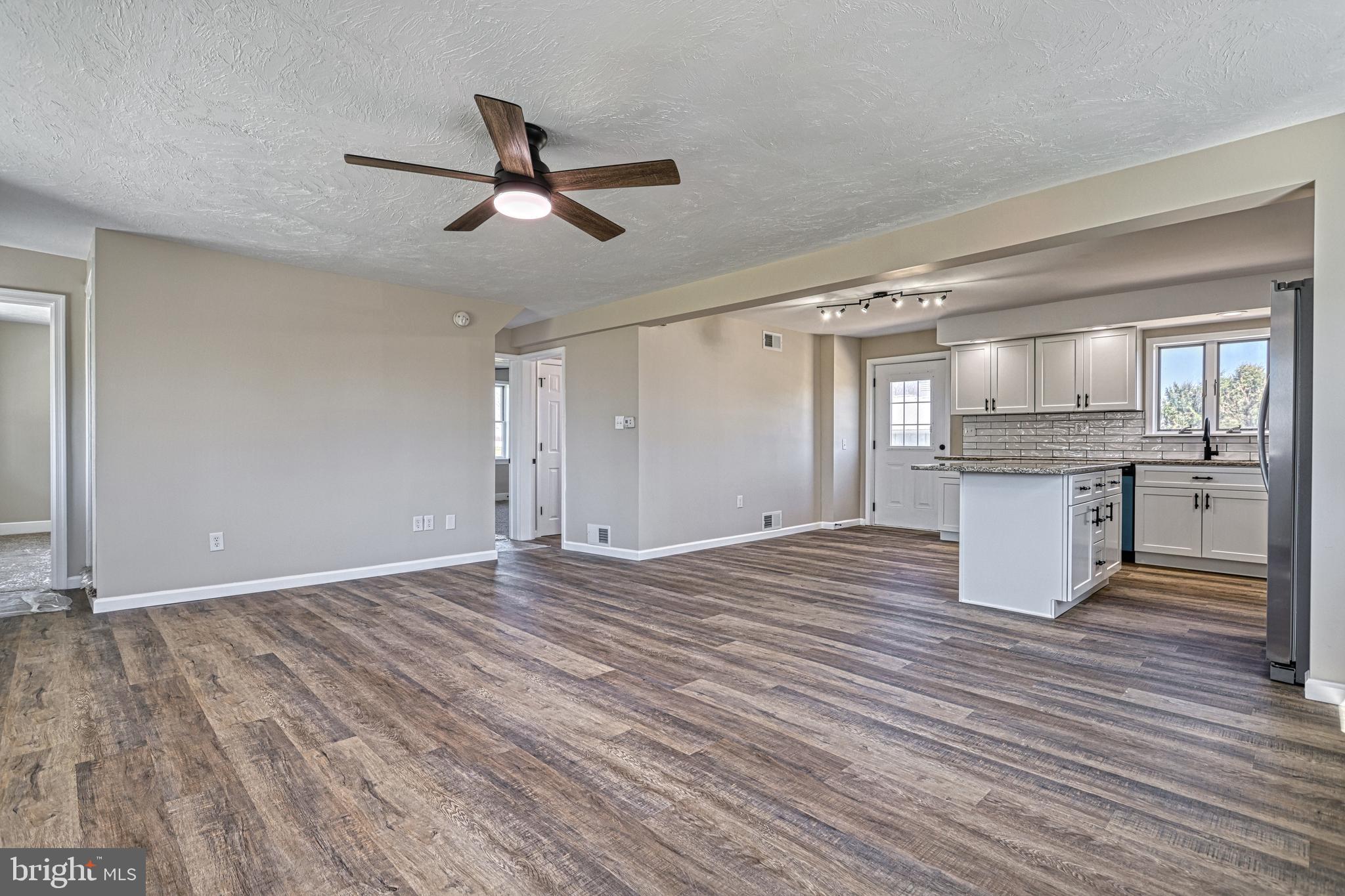 SEVEN VALLEYS - Residential