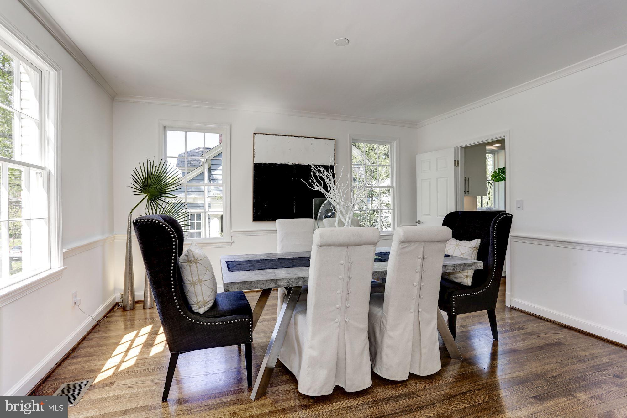 CHEVY CHASE - Residential