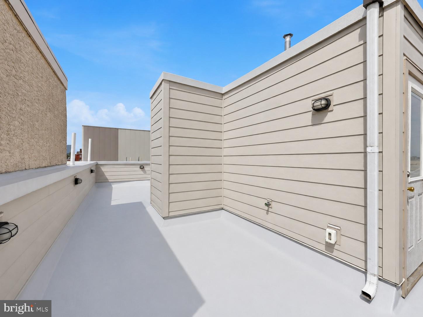 POINT BREEZE - Residential