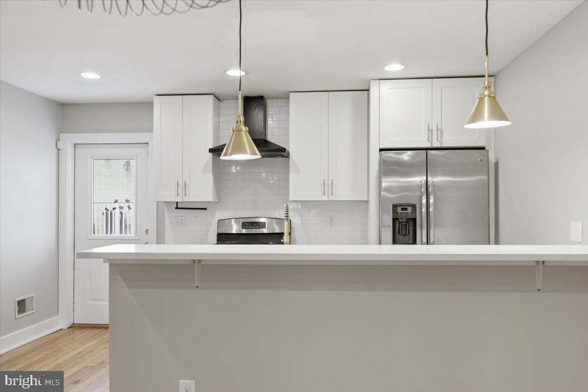POINT BREEZE - Residential