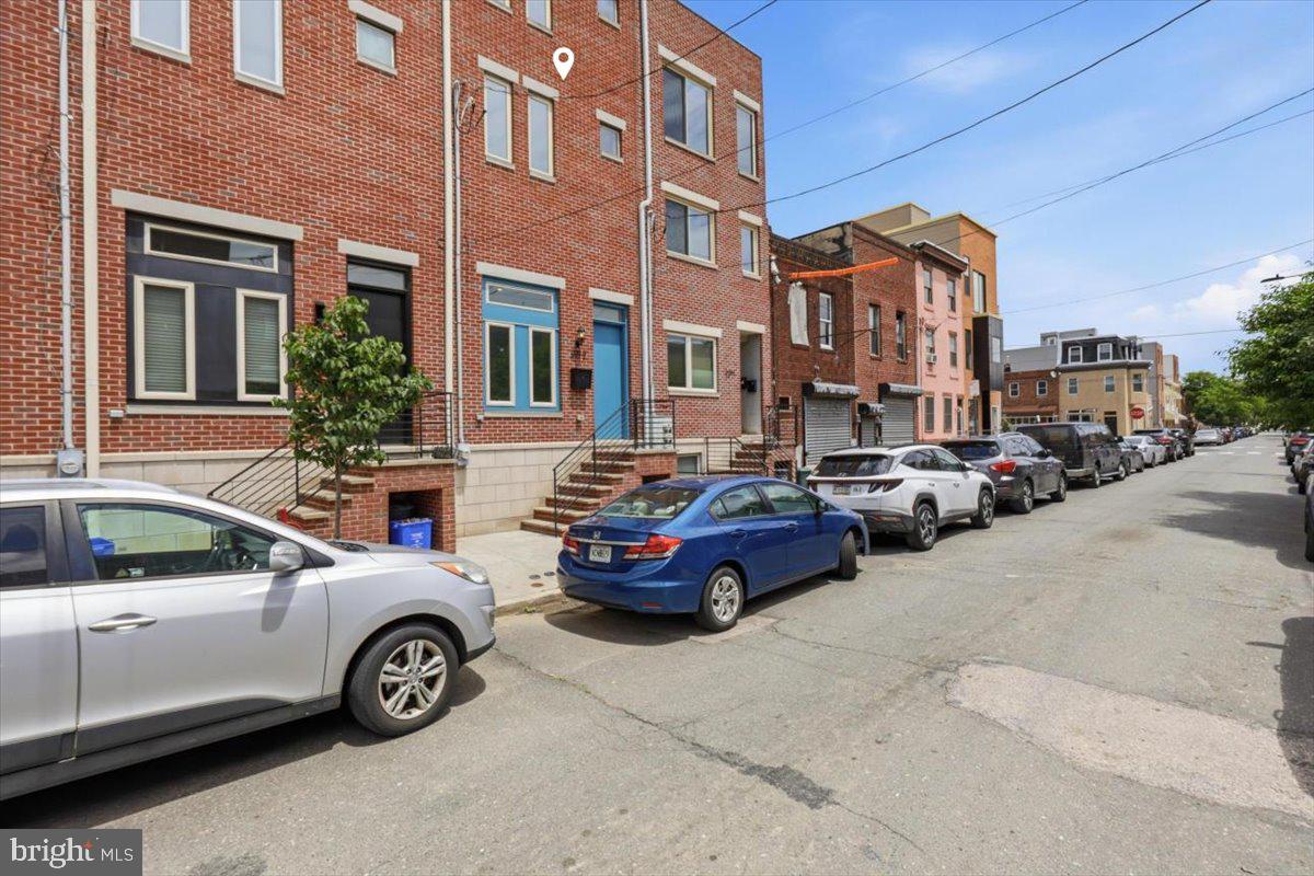 POINT BREEZE - Residential