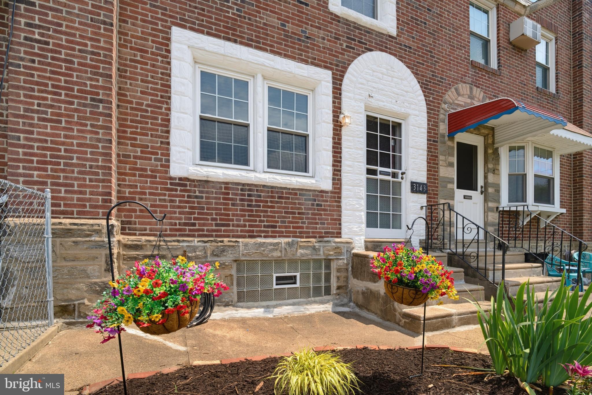 MAYFAIR (WEST) - Residential