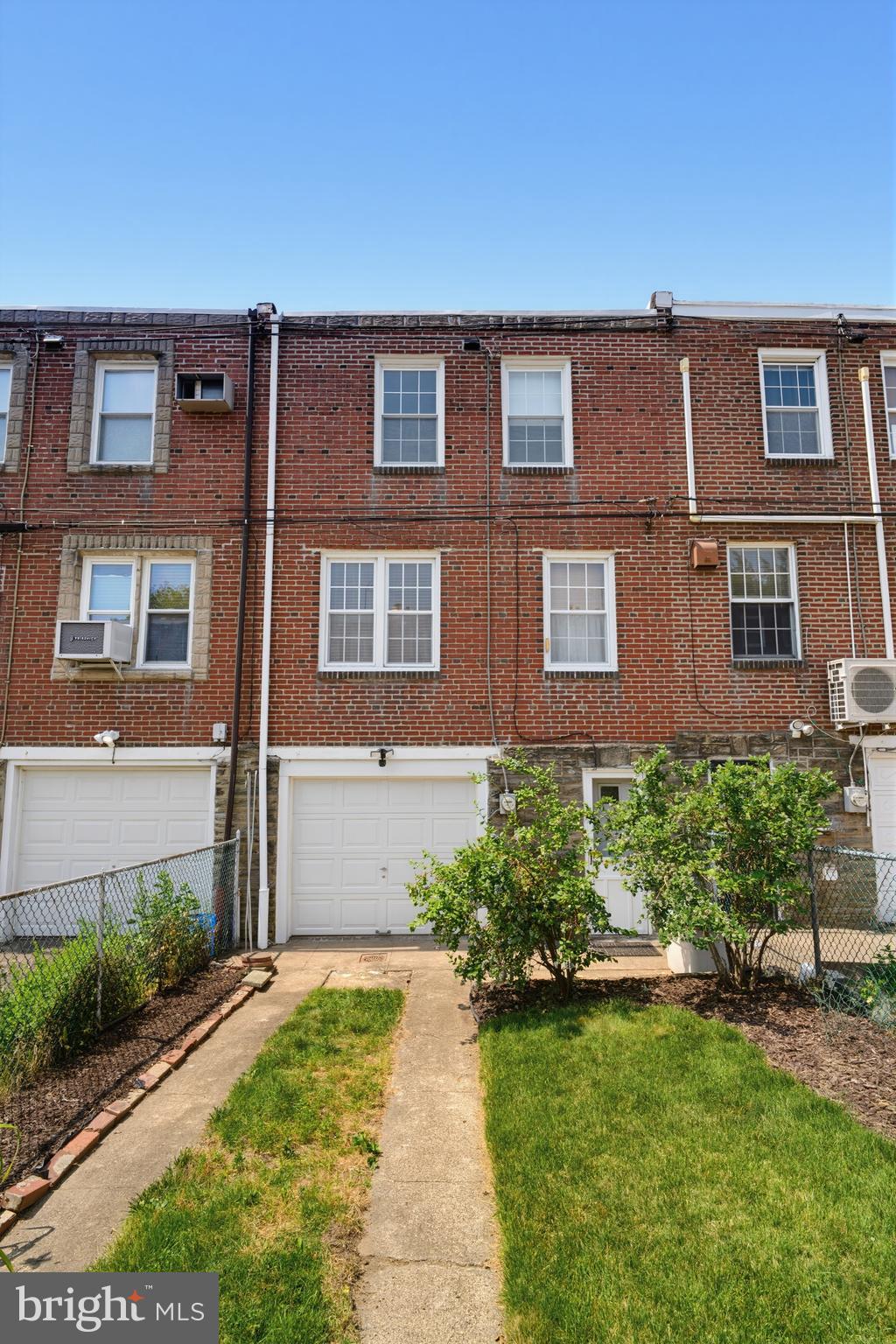 MAYFAIR (WEST) - Residential