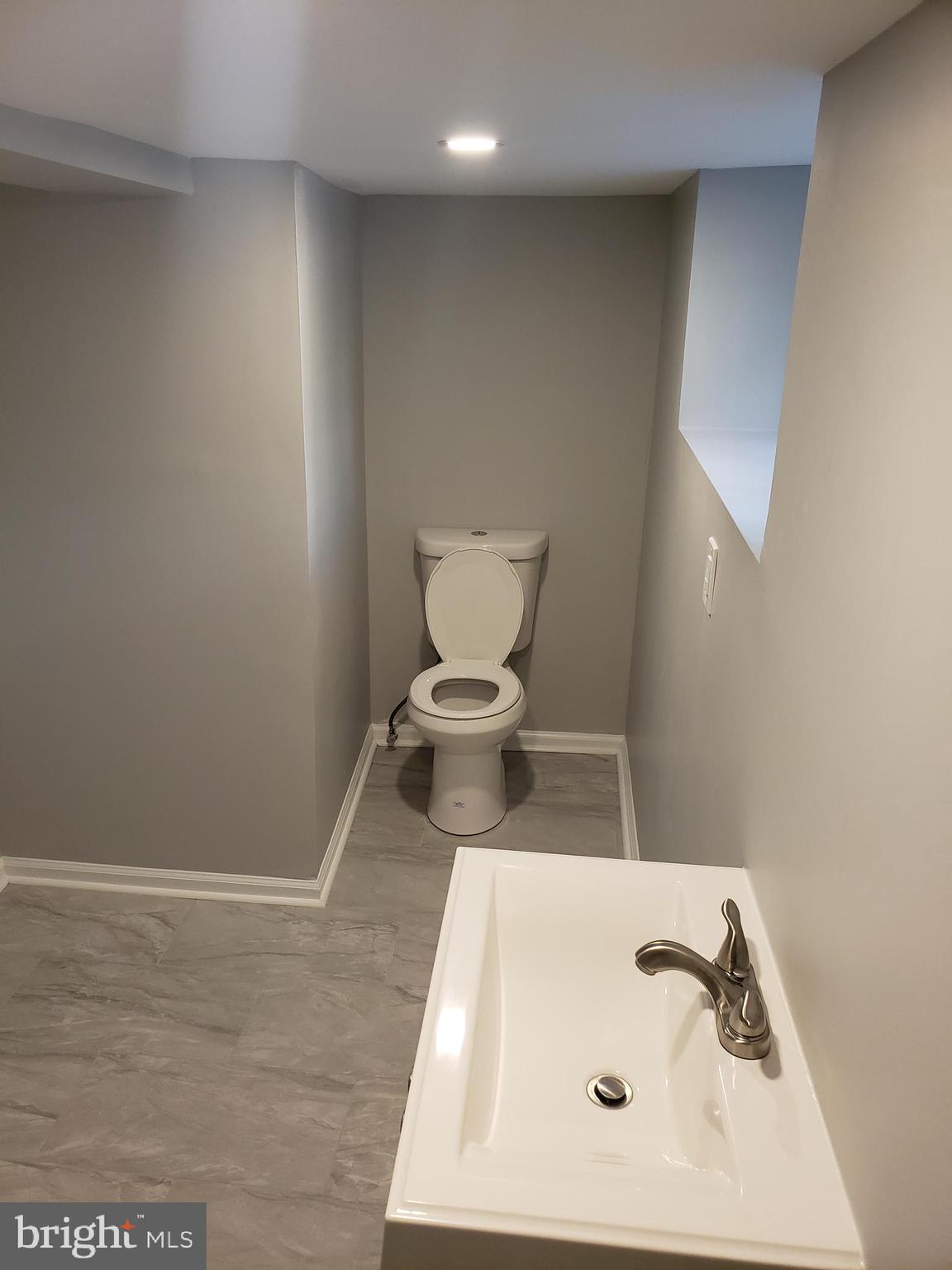 WEST OAK LANE - Residential