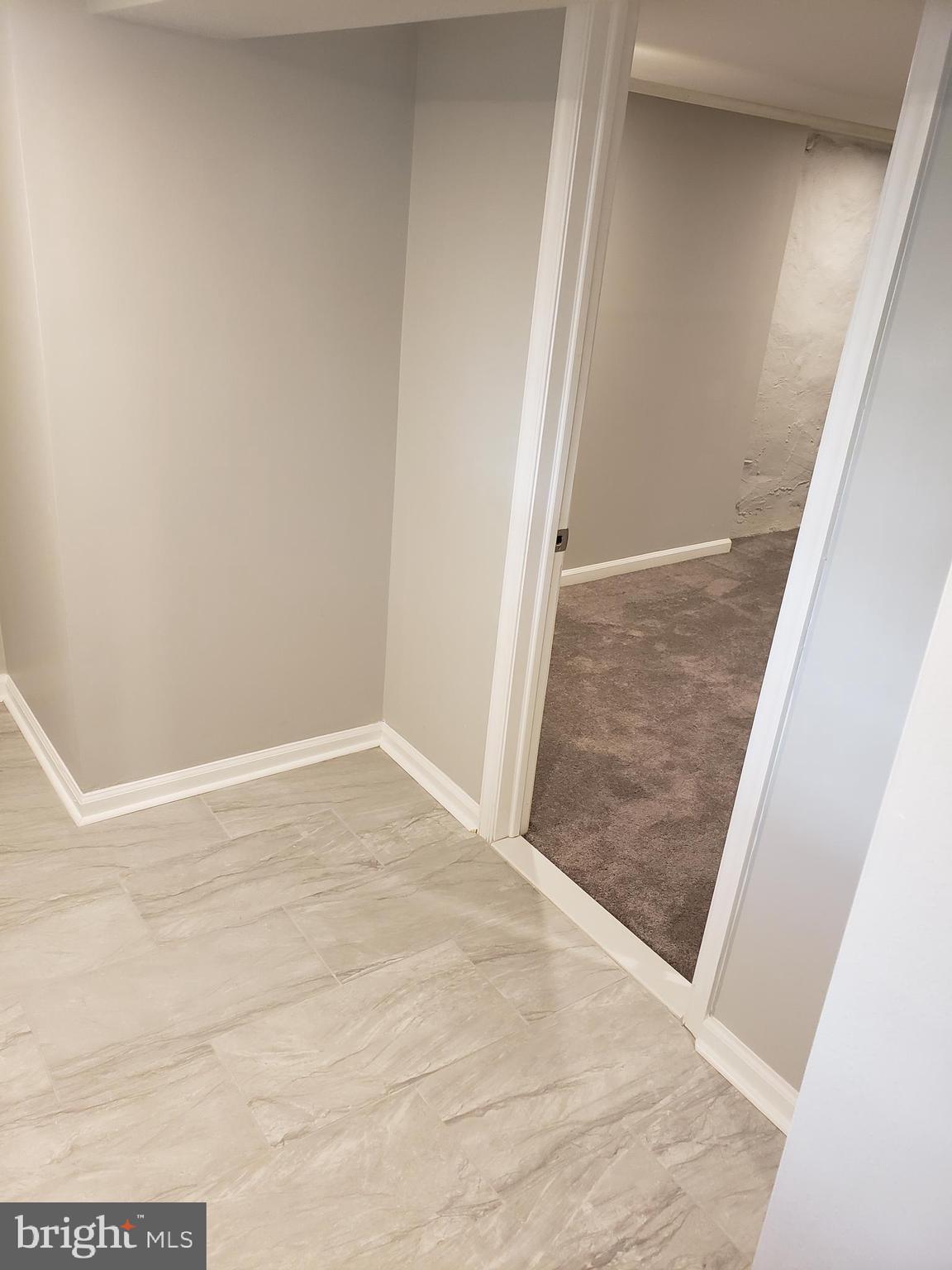 WEST OAK LANE - Residential