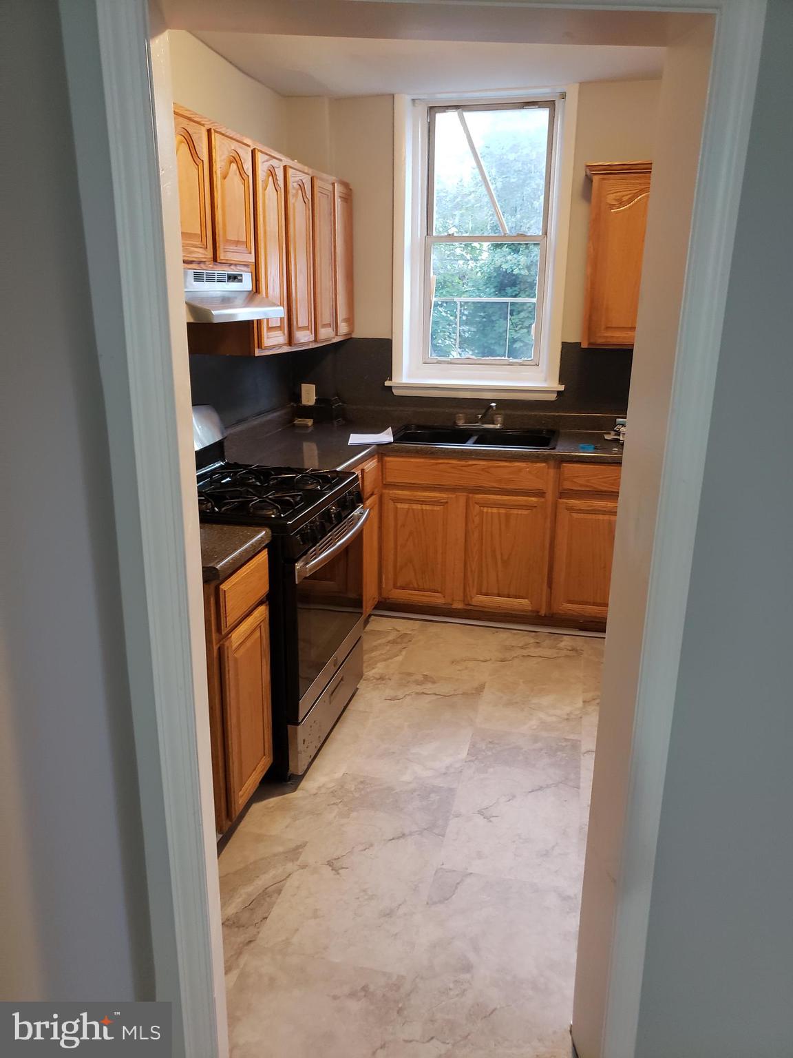 WEST OAK LANE - Residential