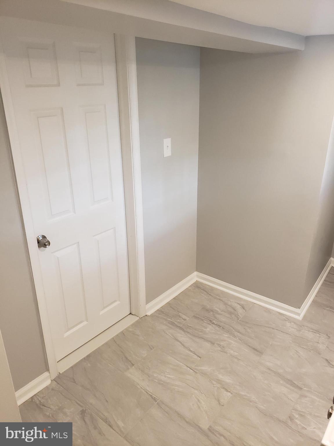WEST OAK LANE - Residential