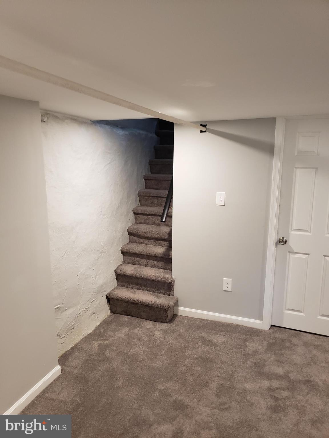 WEST OAK LANE - Residential