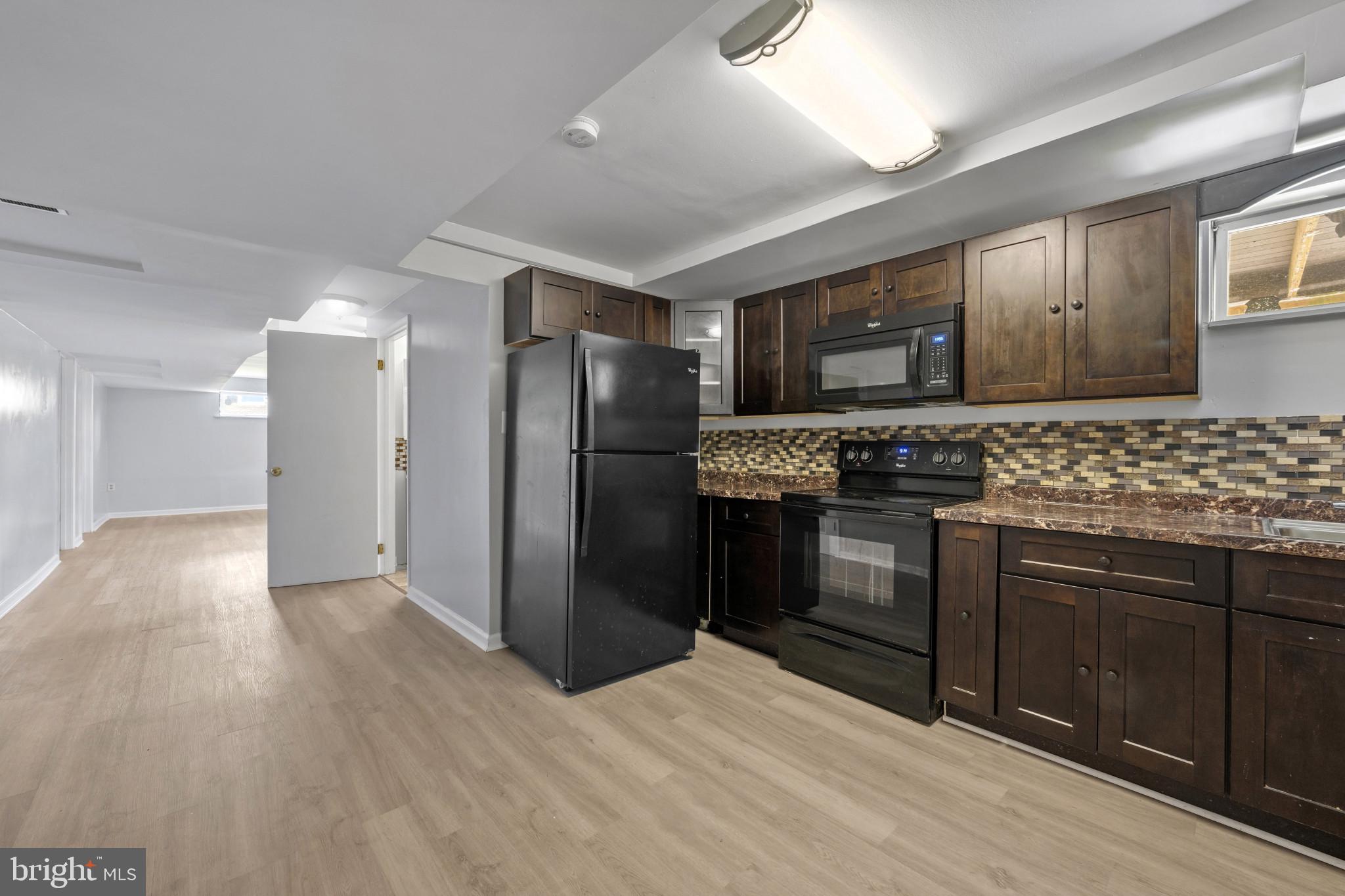MOUNT HEBRON - Residential