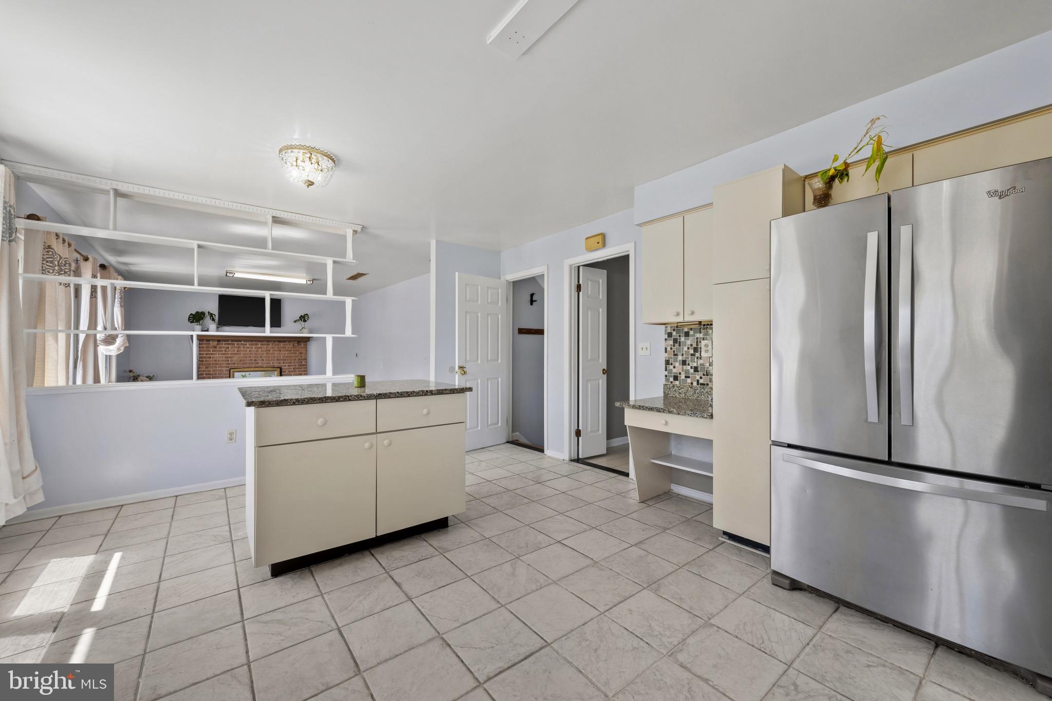 MOUNT HEBRON - Residential