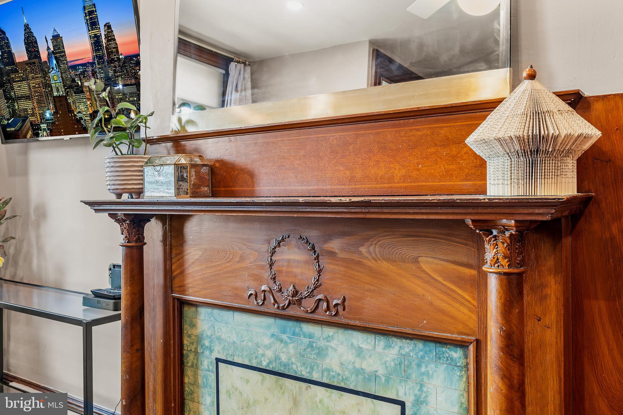 PORT RICHMOND - Residential