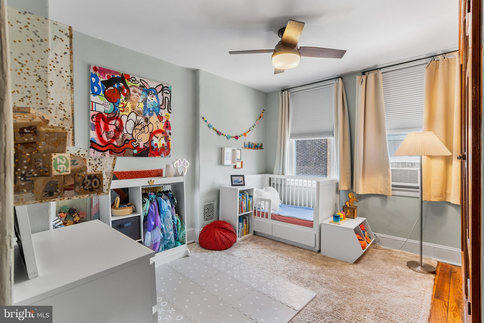 PORT RICHMOND - Residential