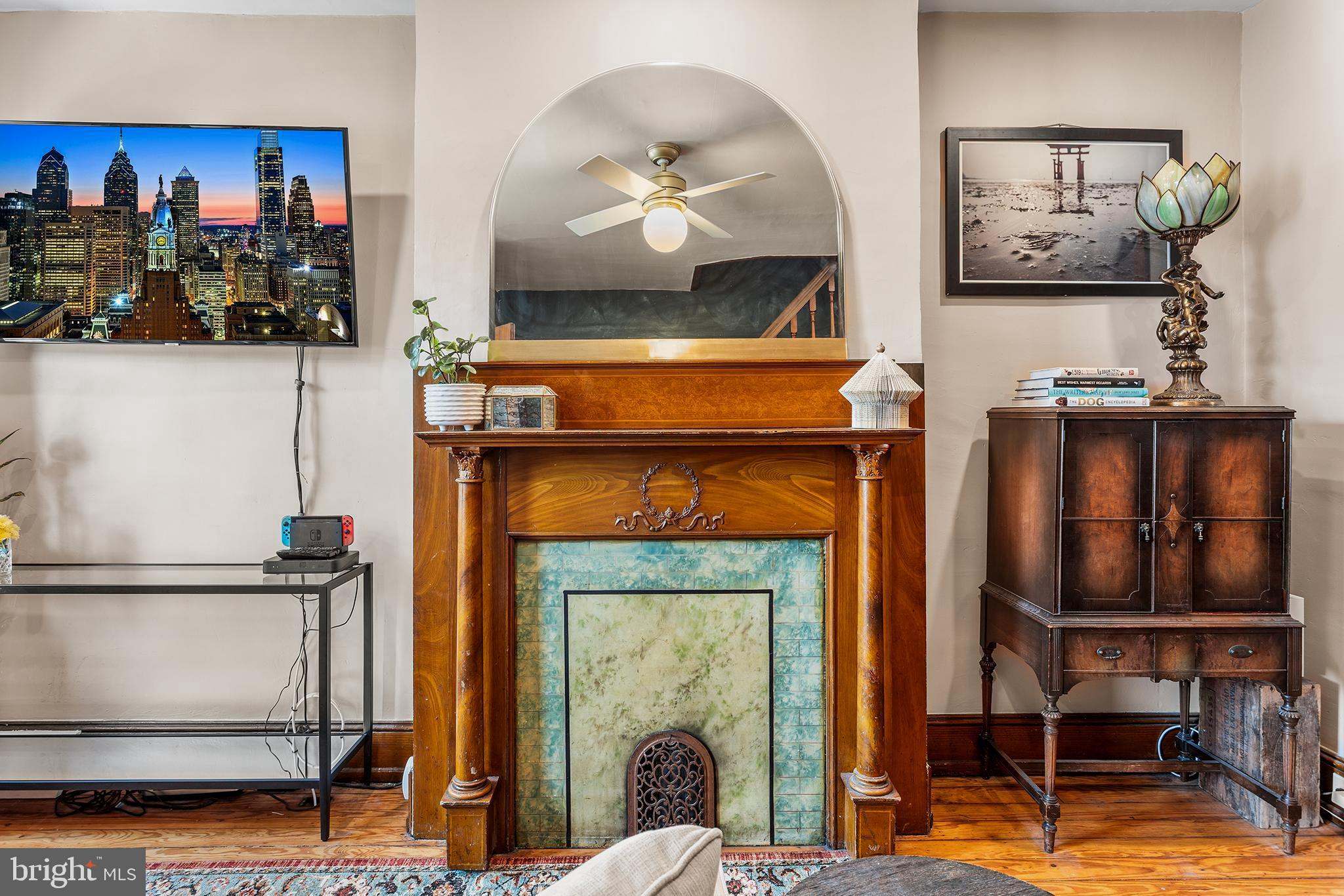 PORT RICHMOND - Residential