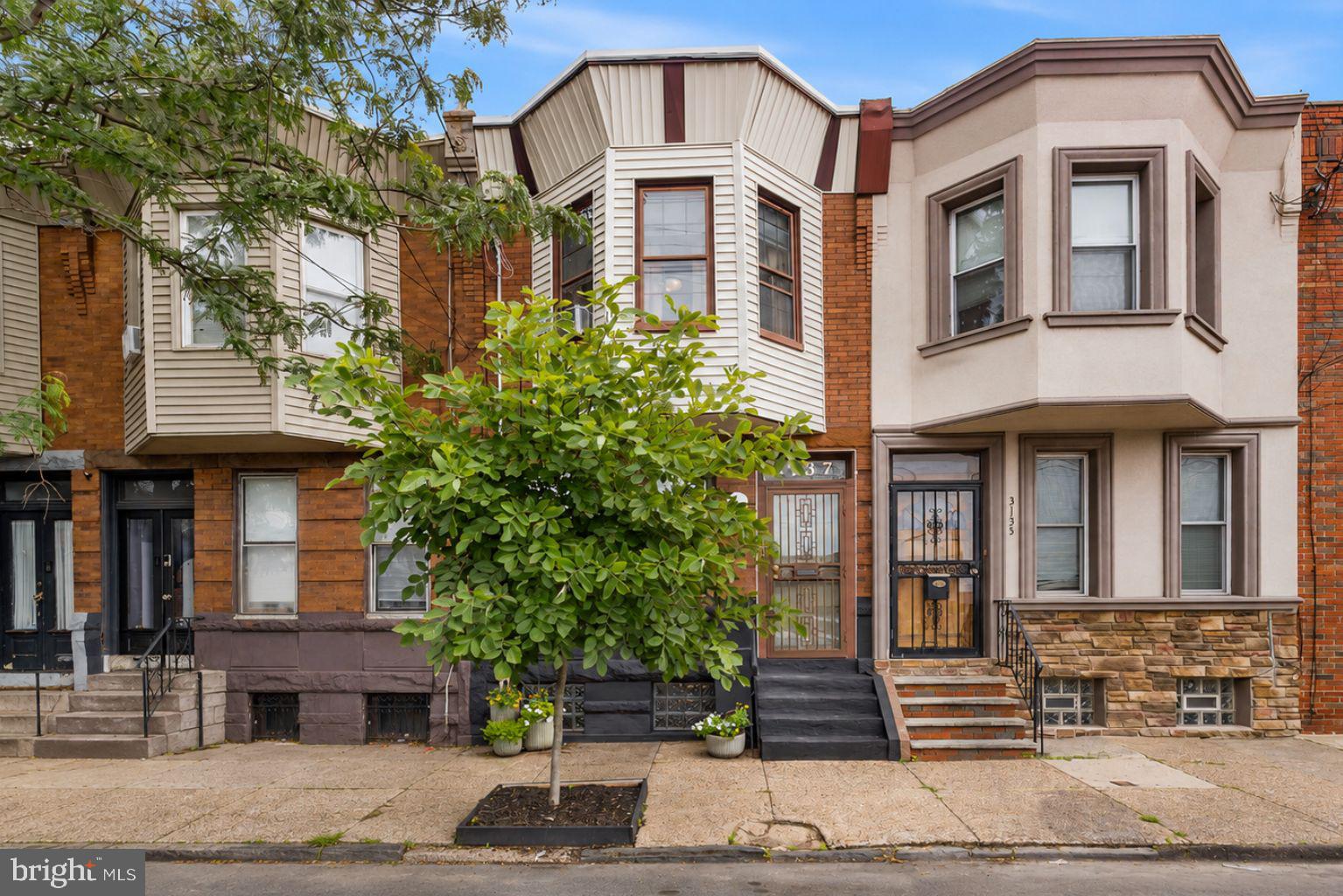 PORT RICHMOND - Residential