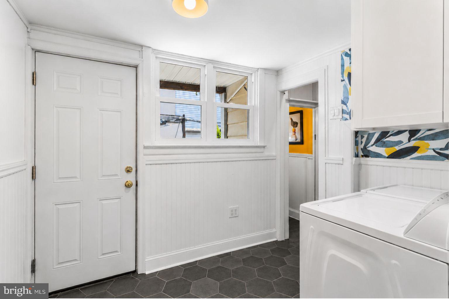 PORT RICHMOND - Residential
