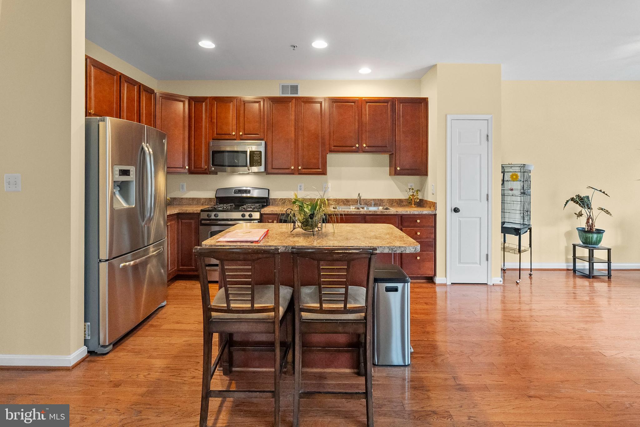 ASHBY PLACE II - Residential