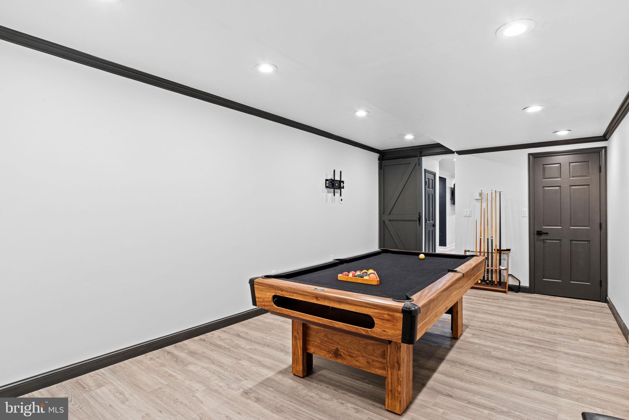 AUTUMN RIDGE - Residential