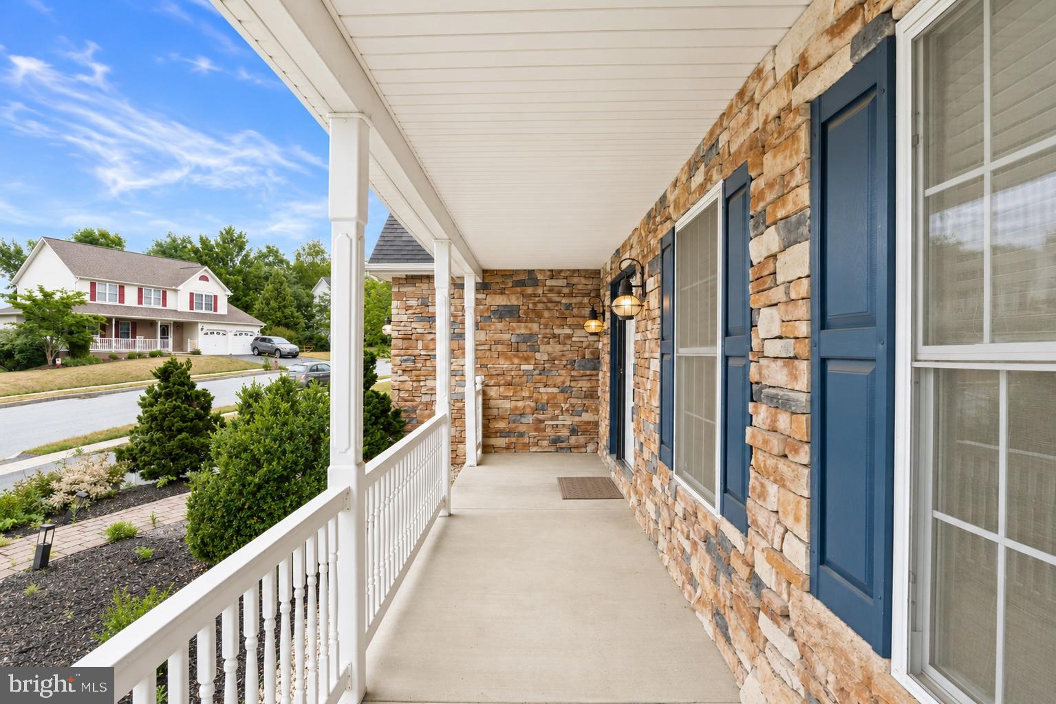 AUTUMN RIDGE - Residential
