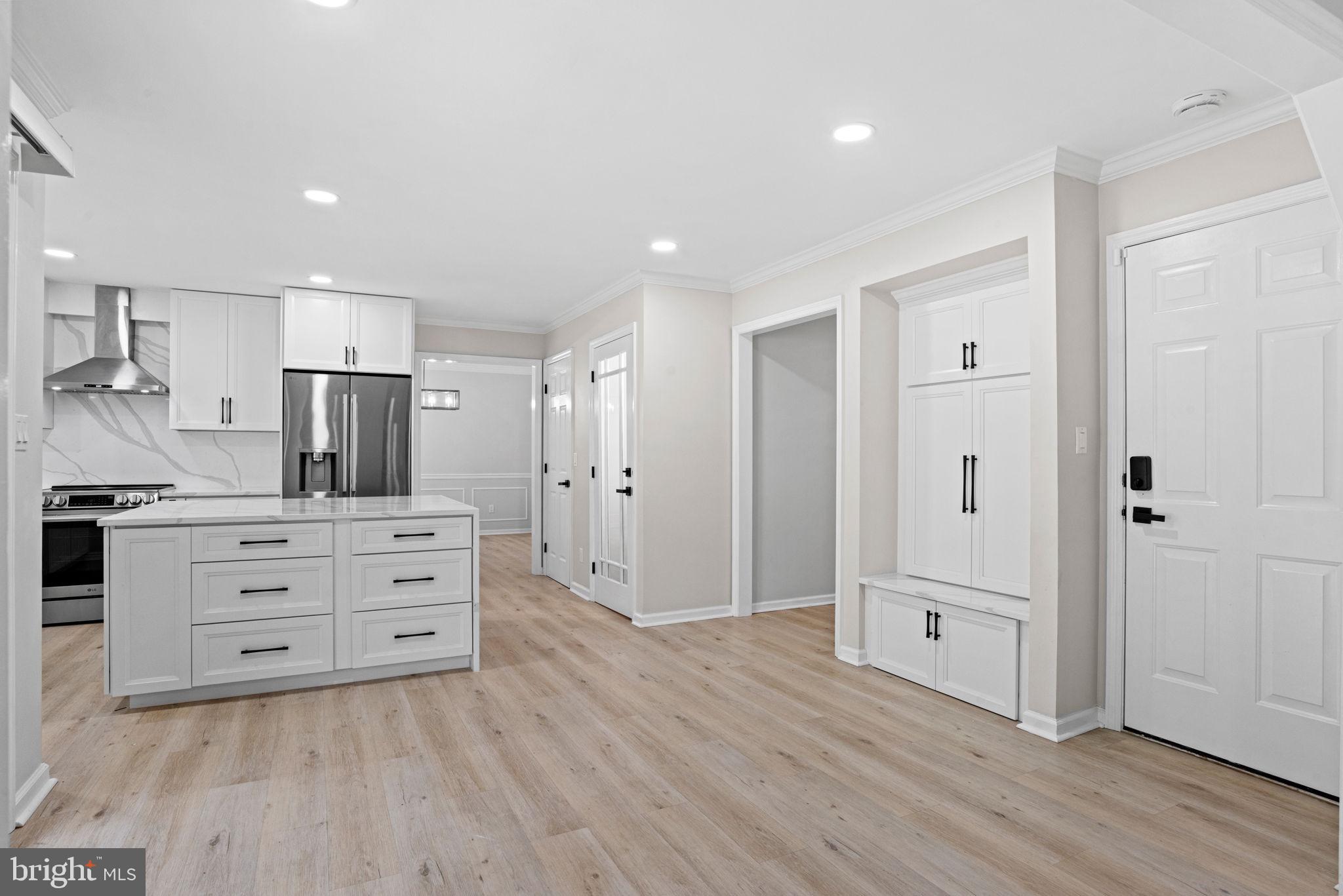 AUTUMN RIDGE - Residential