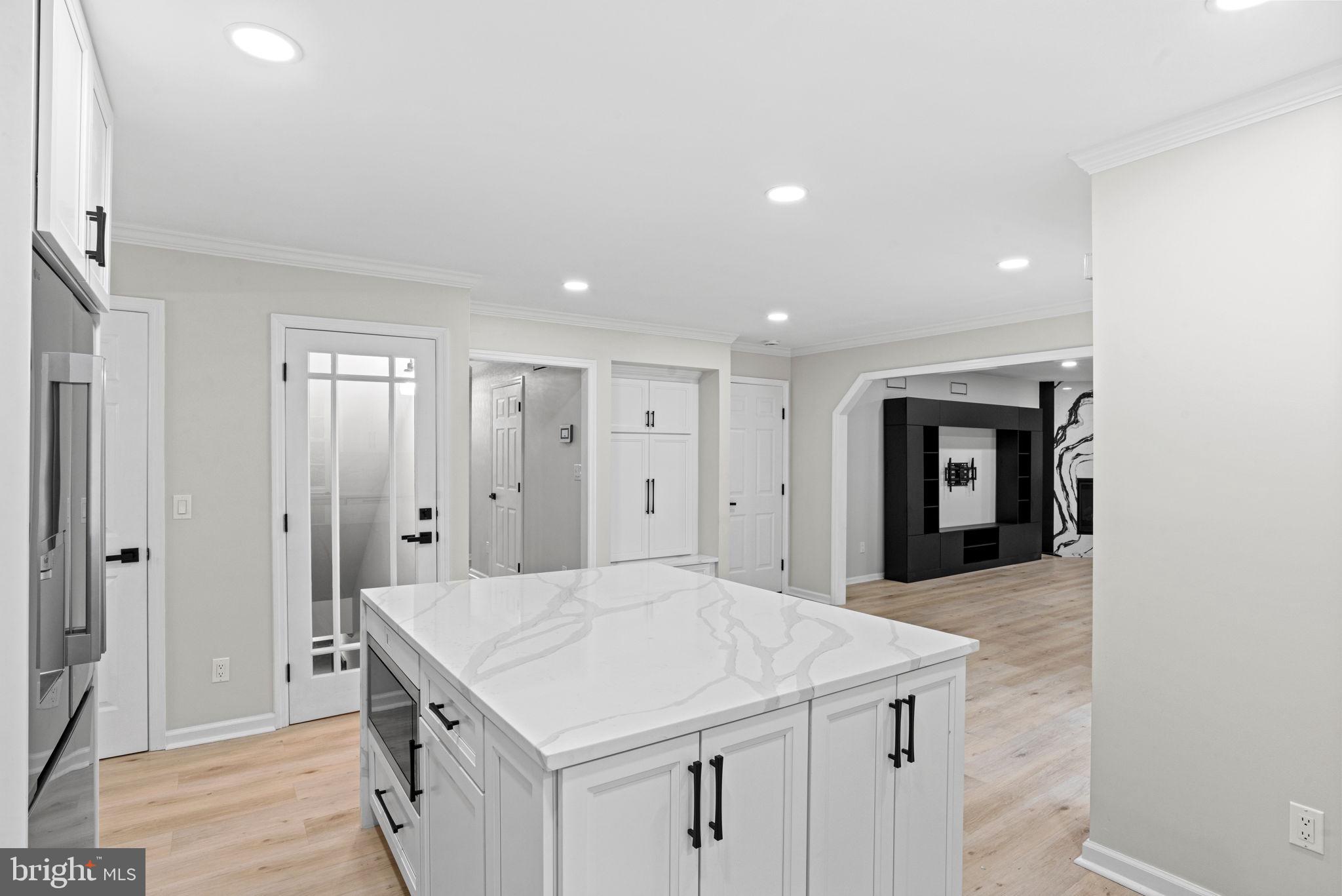 AUTUMN RIDGE - Residential