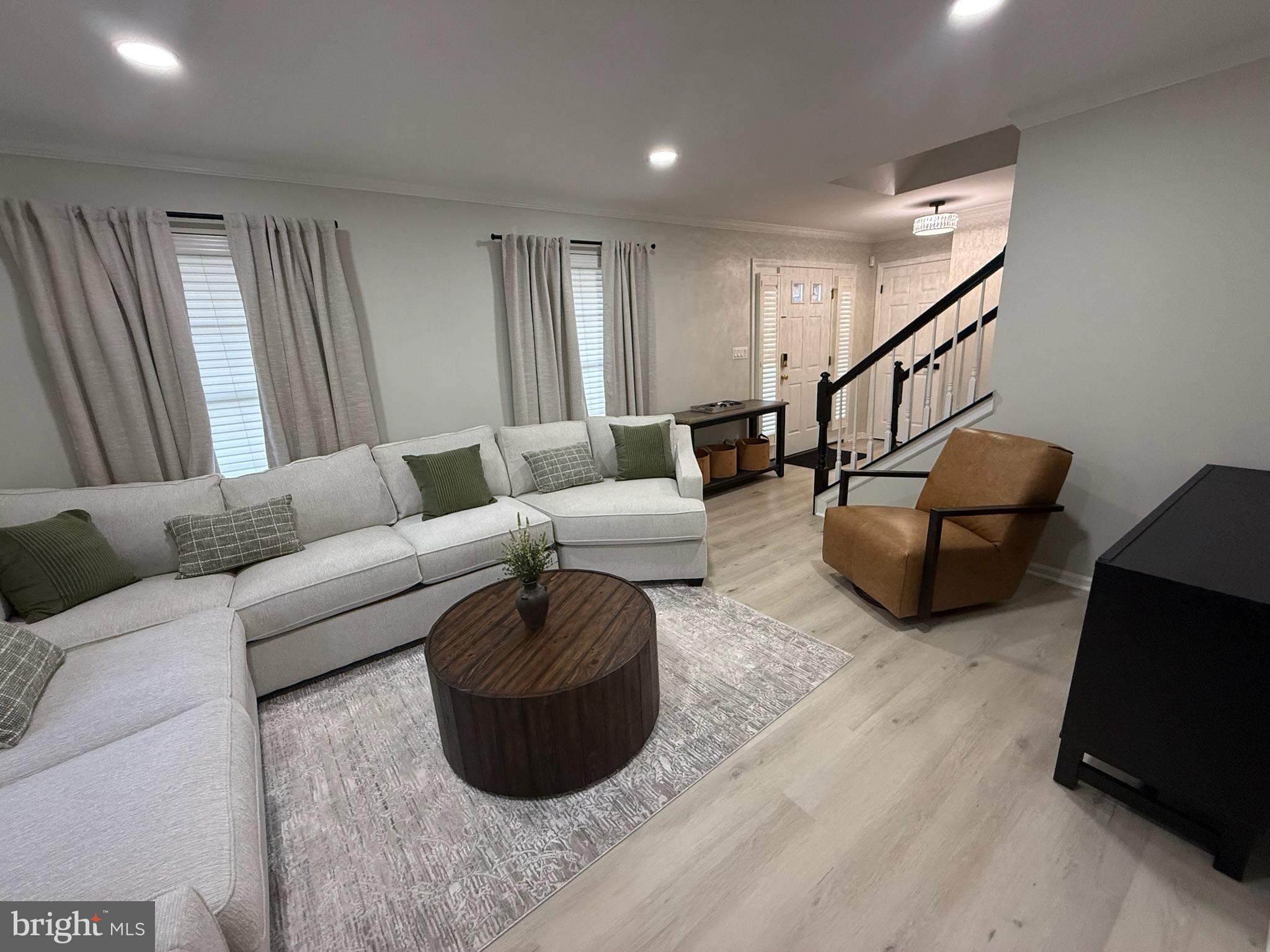 AUTUMN RIDGE - Residential