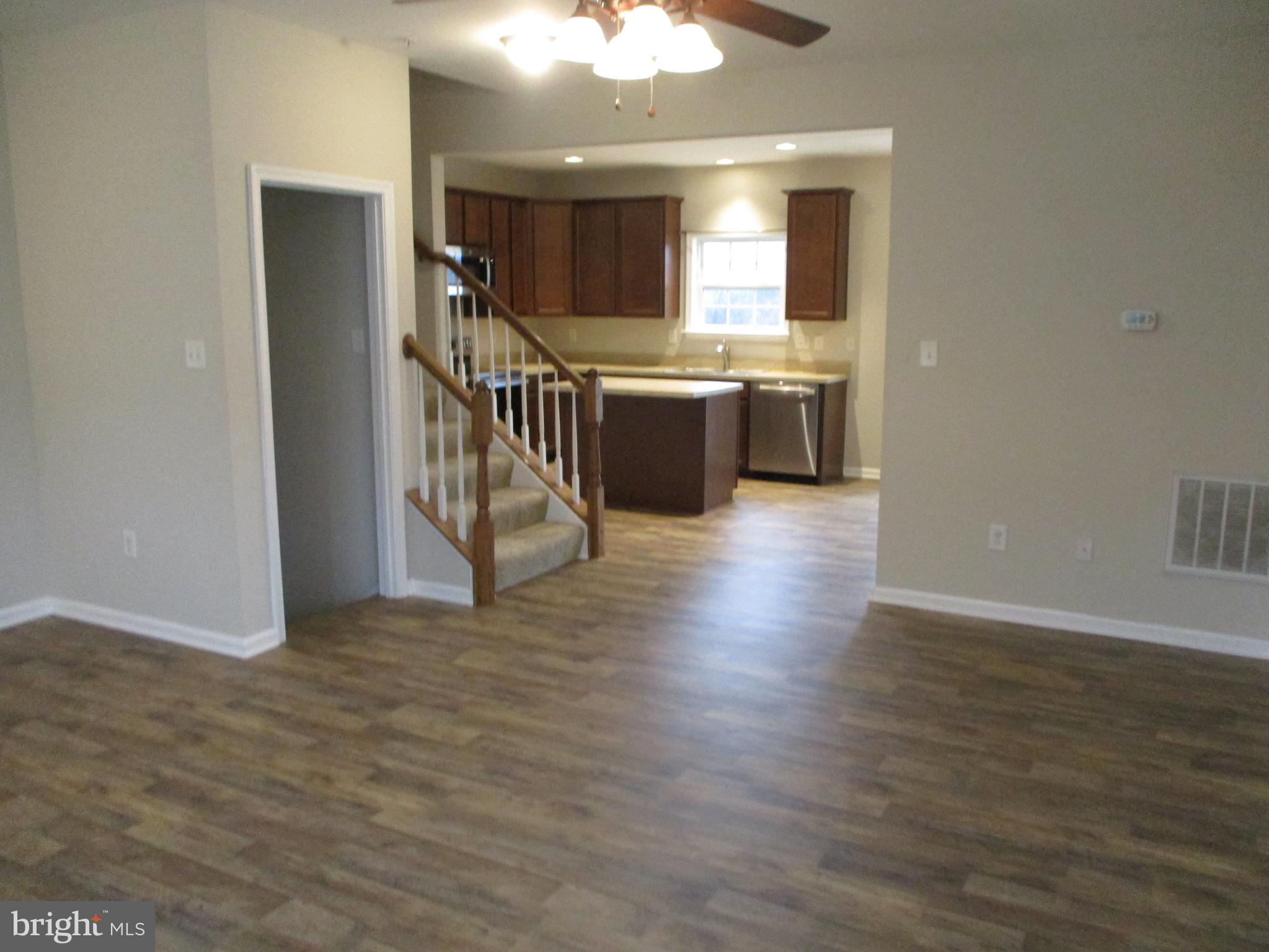 CARRIAGE HILL - Residential