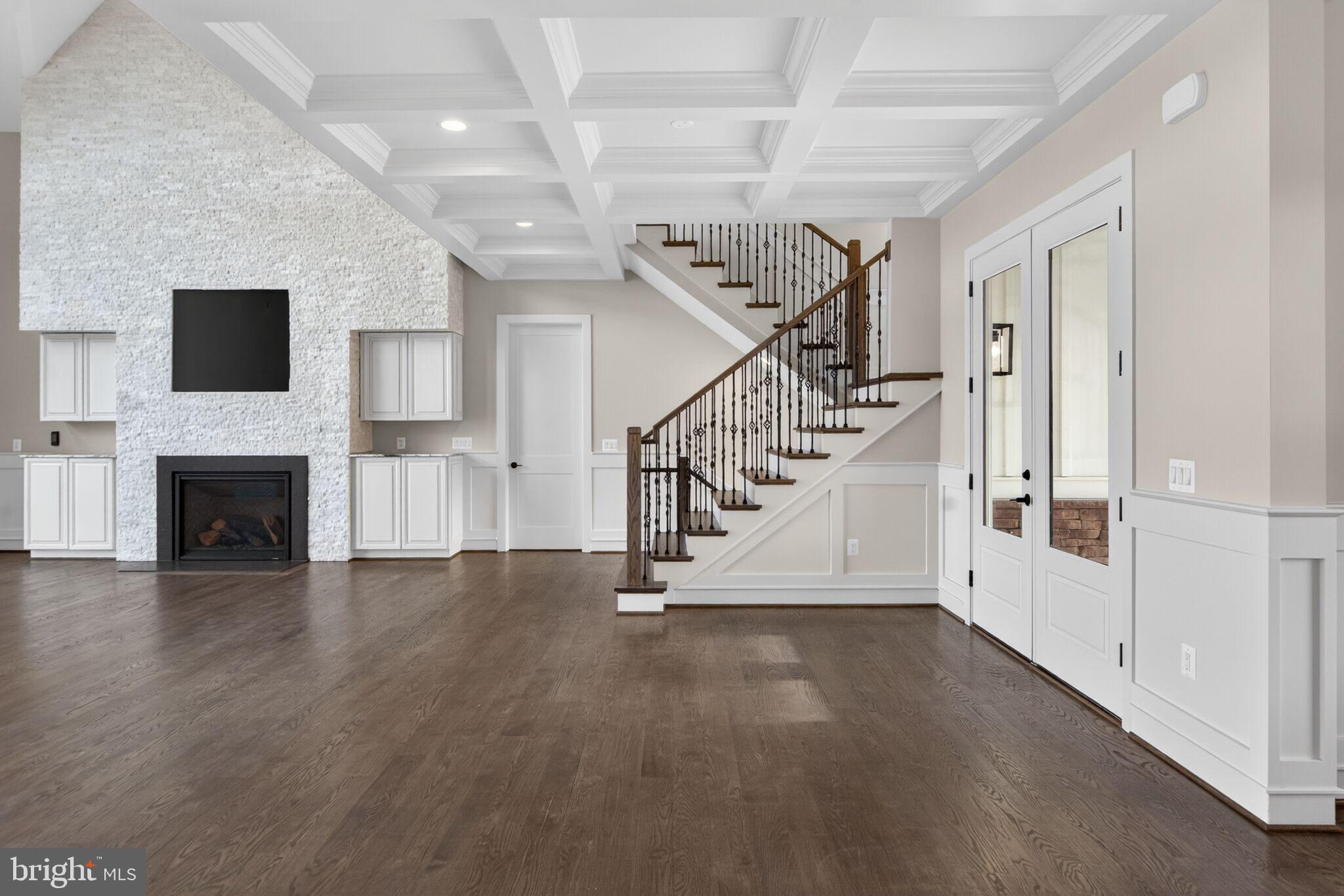 ROCK ISLAND LANDING - Residential
