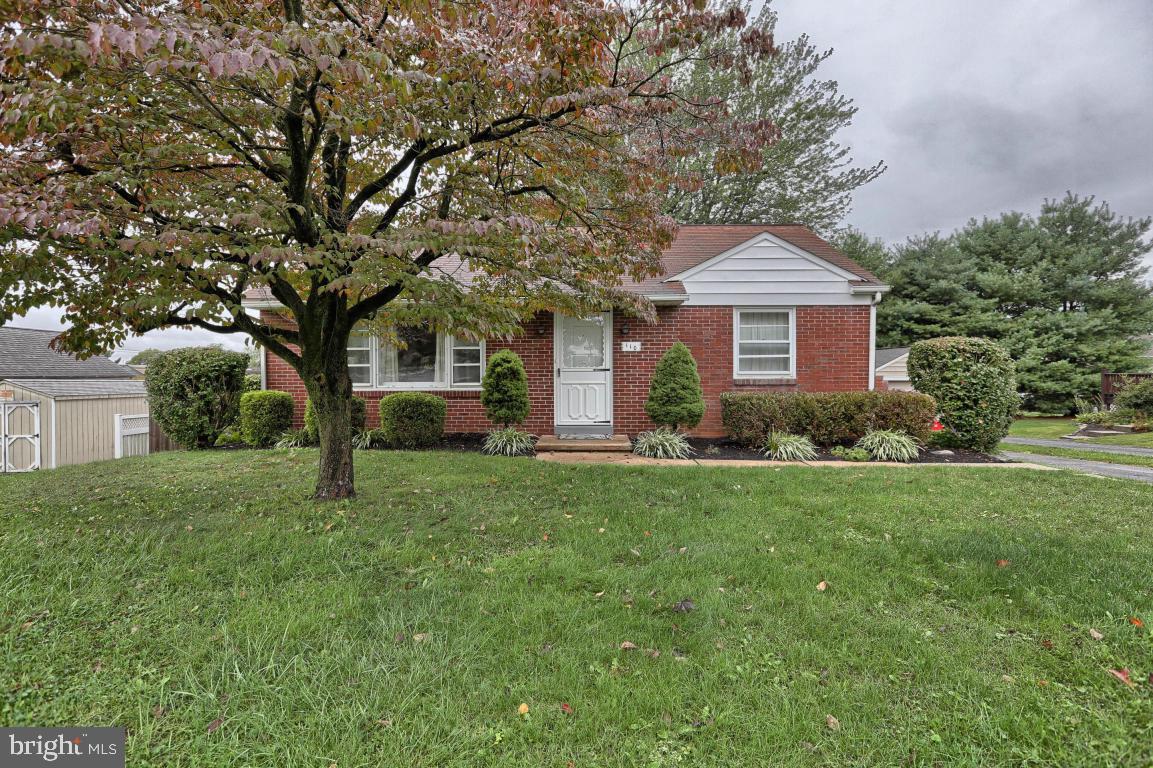 2 bedroom ranch home in Conestoga Valley. Hardwood flooring, updated kitchen, new bathroom floor and finished basement. Sunroom and rear paver patio lead to private fenced in backyard with shed.