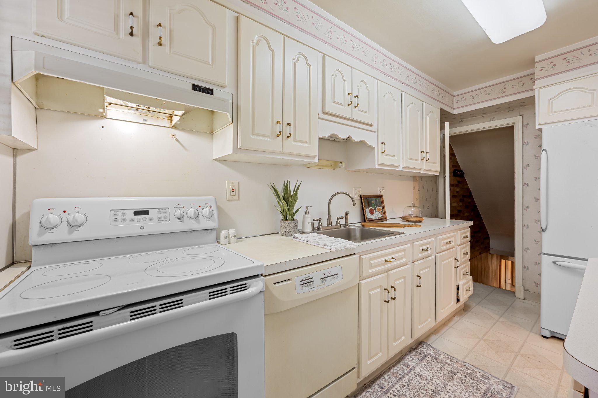RIDGELEIGH - Residential