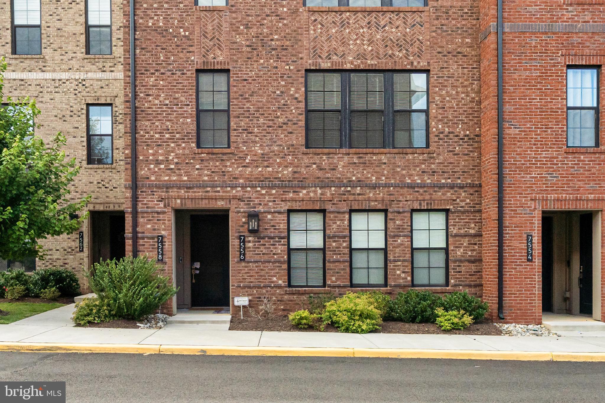 UNION PARK AT MCLEAN - Residential