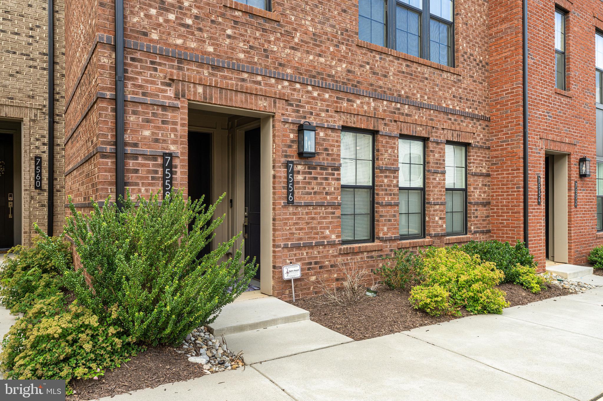 UNION PARK AT MCLEAN - Residential