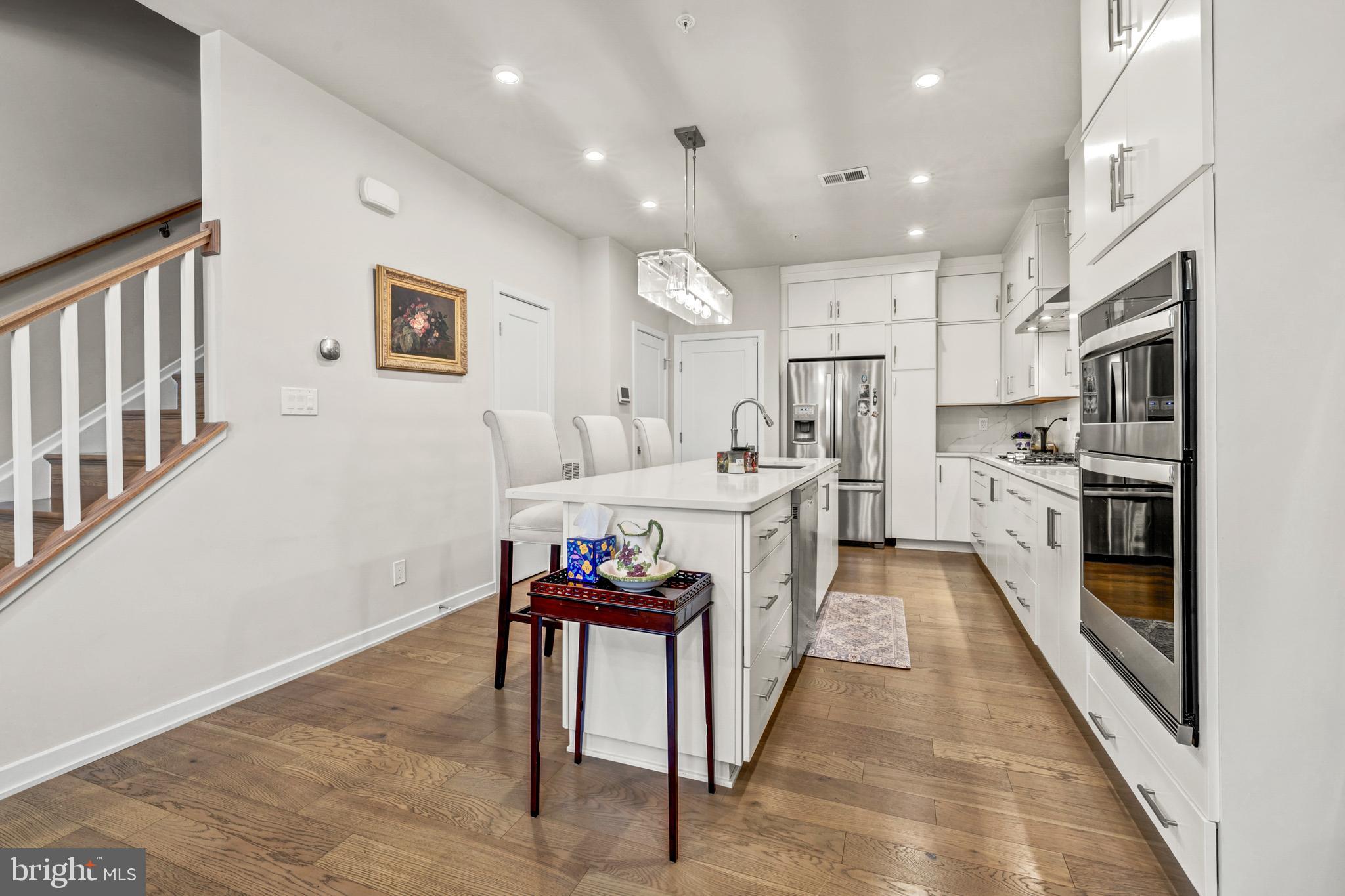 UNION PARK AT MCLEAN - Residential