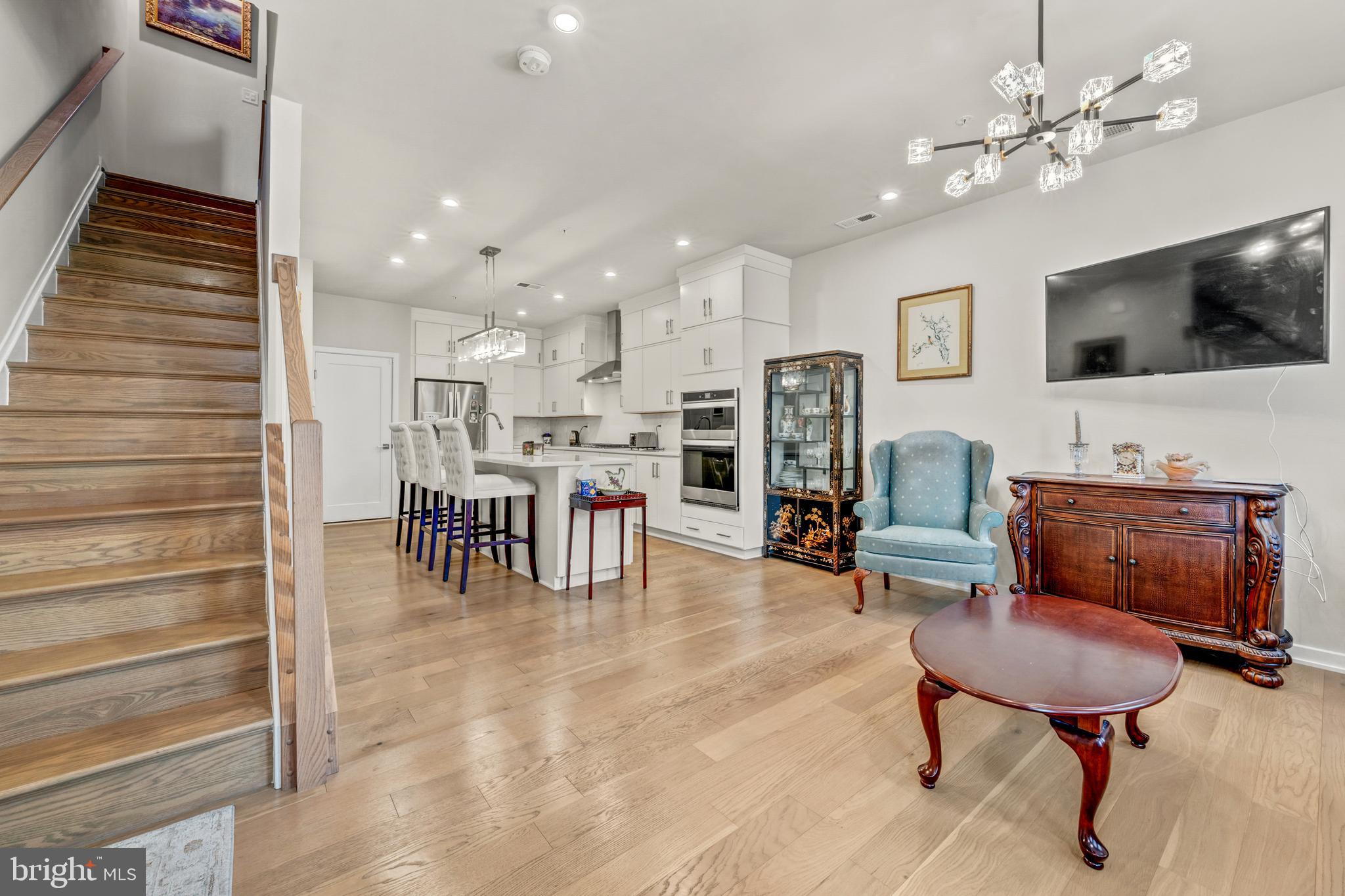 UNION PARK AT MCLEAN - Residential
