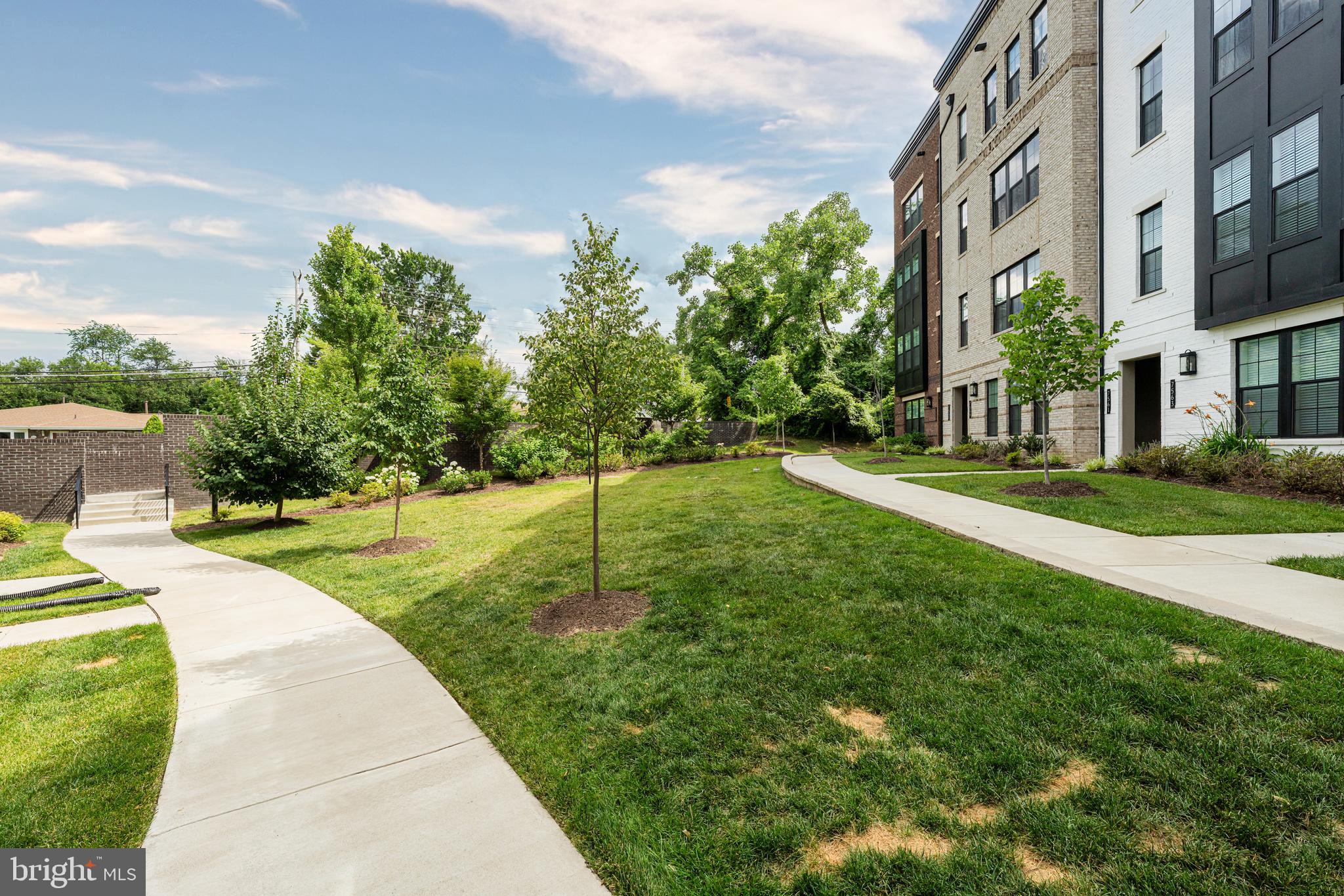 UNION PARK AT MCLEAN - Residential
