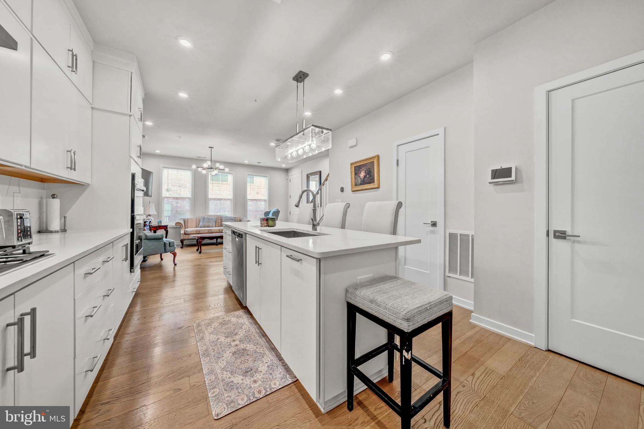UNION PARK AT MCLEAN - Residential