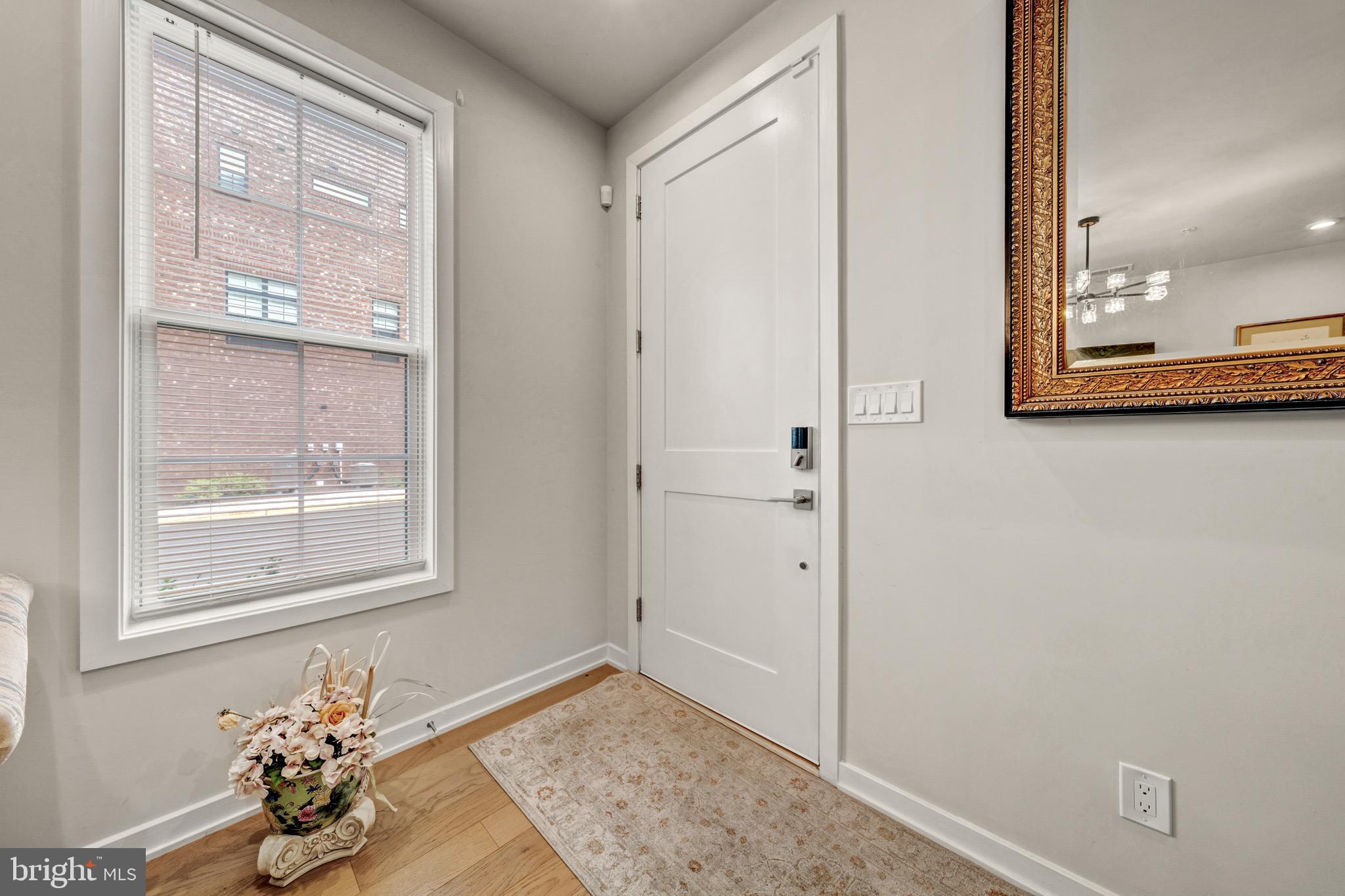 UNION PARK AT MCLEAN - Residential