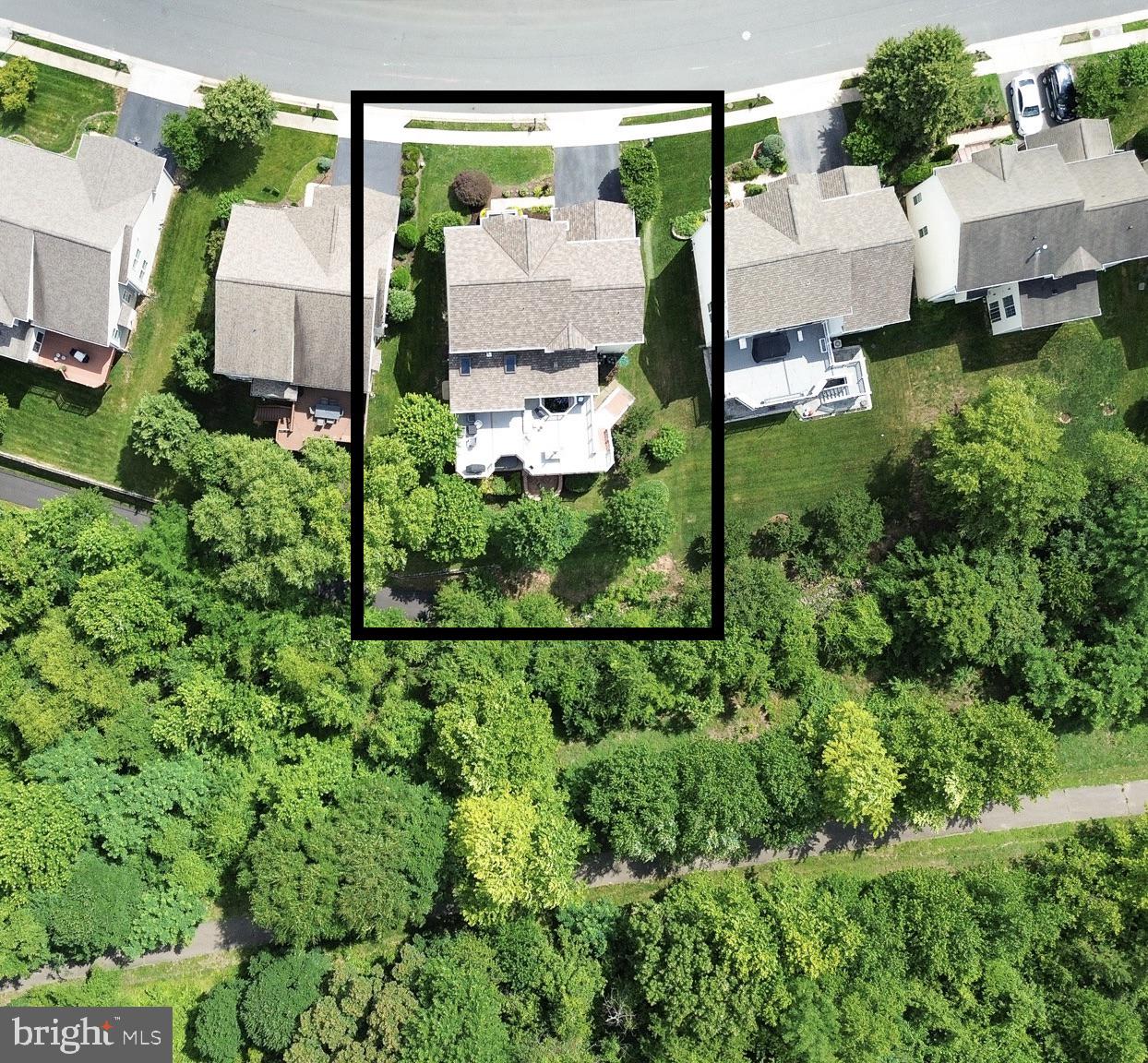 LAUREL HILL - Residential